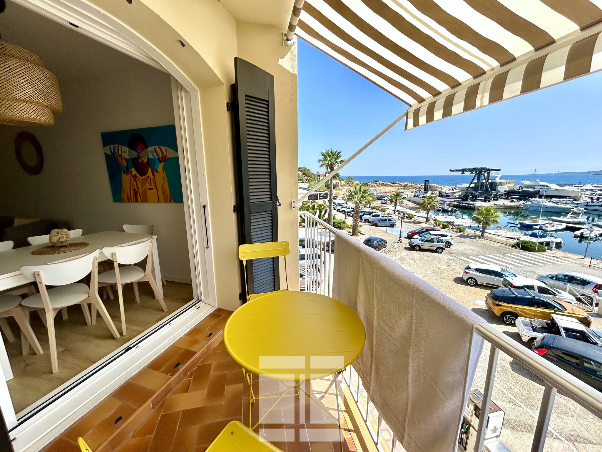 A VENDRE - APPARTEMENT VUE MER -  100M DE LA PLAGE - LUMIO