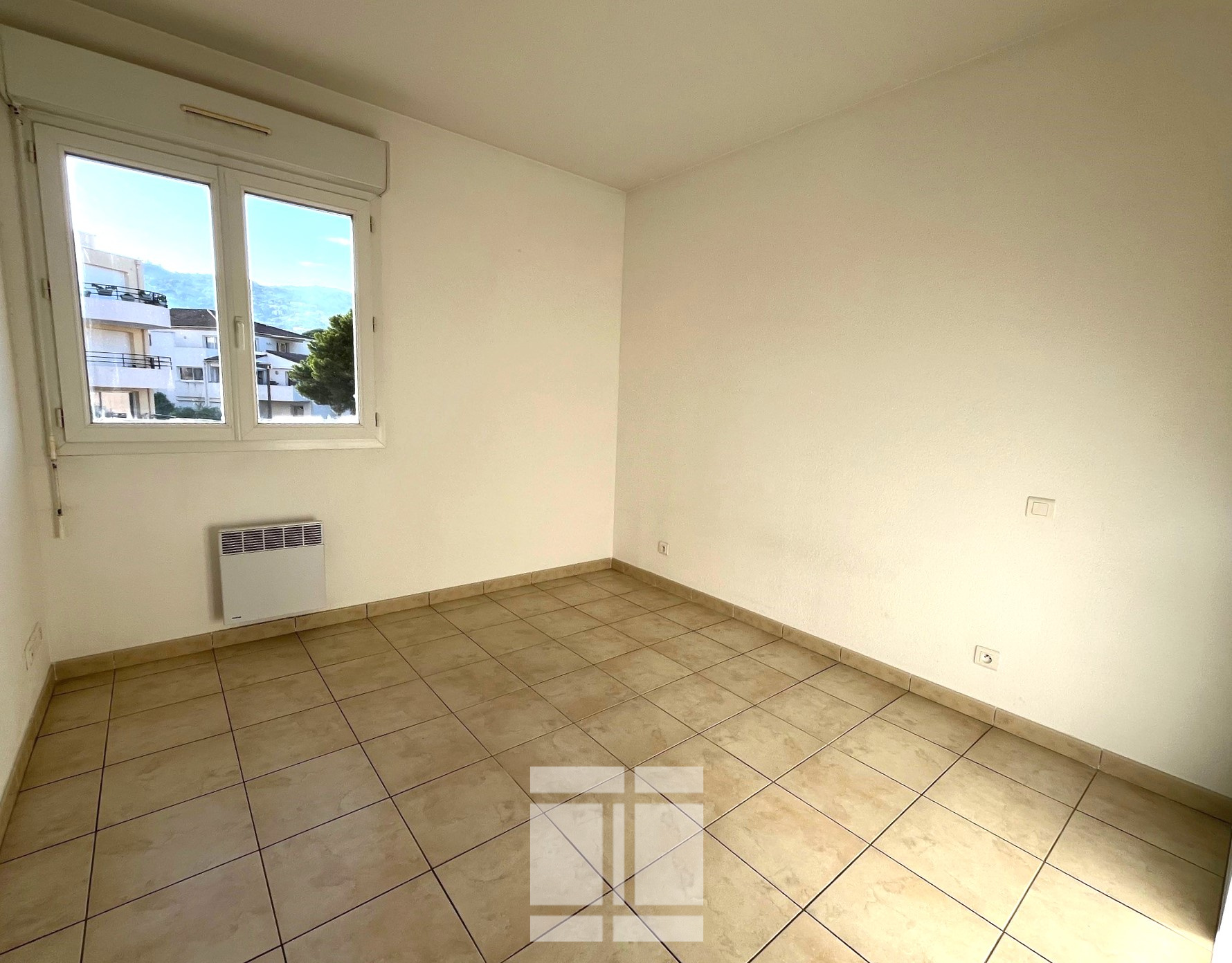 A VENDRE - APPARTEMENT T3 CALVI - 63,29 m2 - PROCHE MER ET CENTRE-VILLE