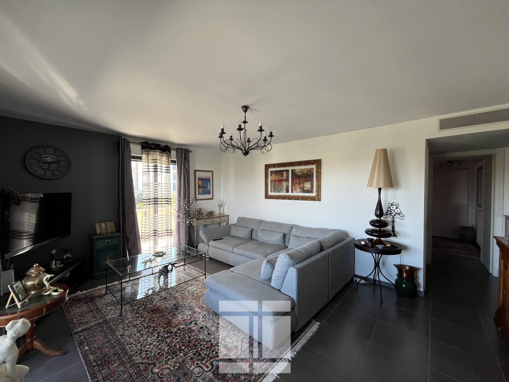 BORGO - VUE DEGAGEE, TERRASSE 50M2