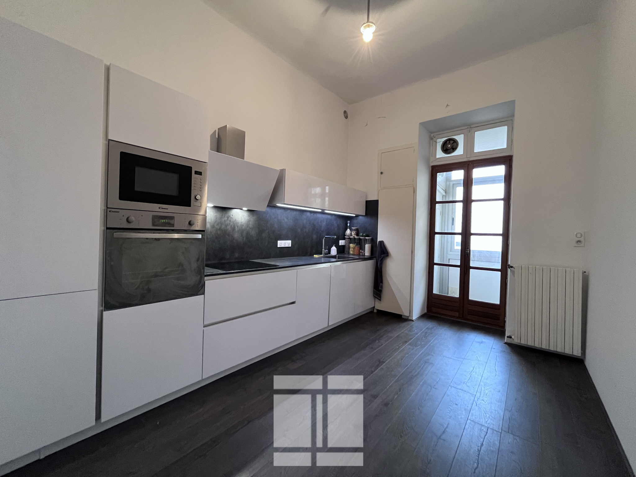 BASTIA CENTRE - 120M2 - 2EME ETAGE