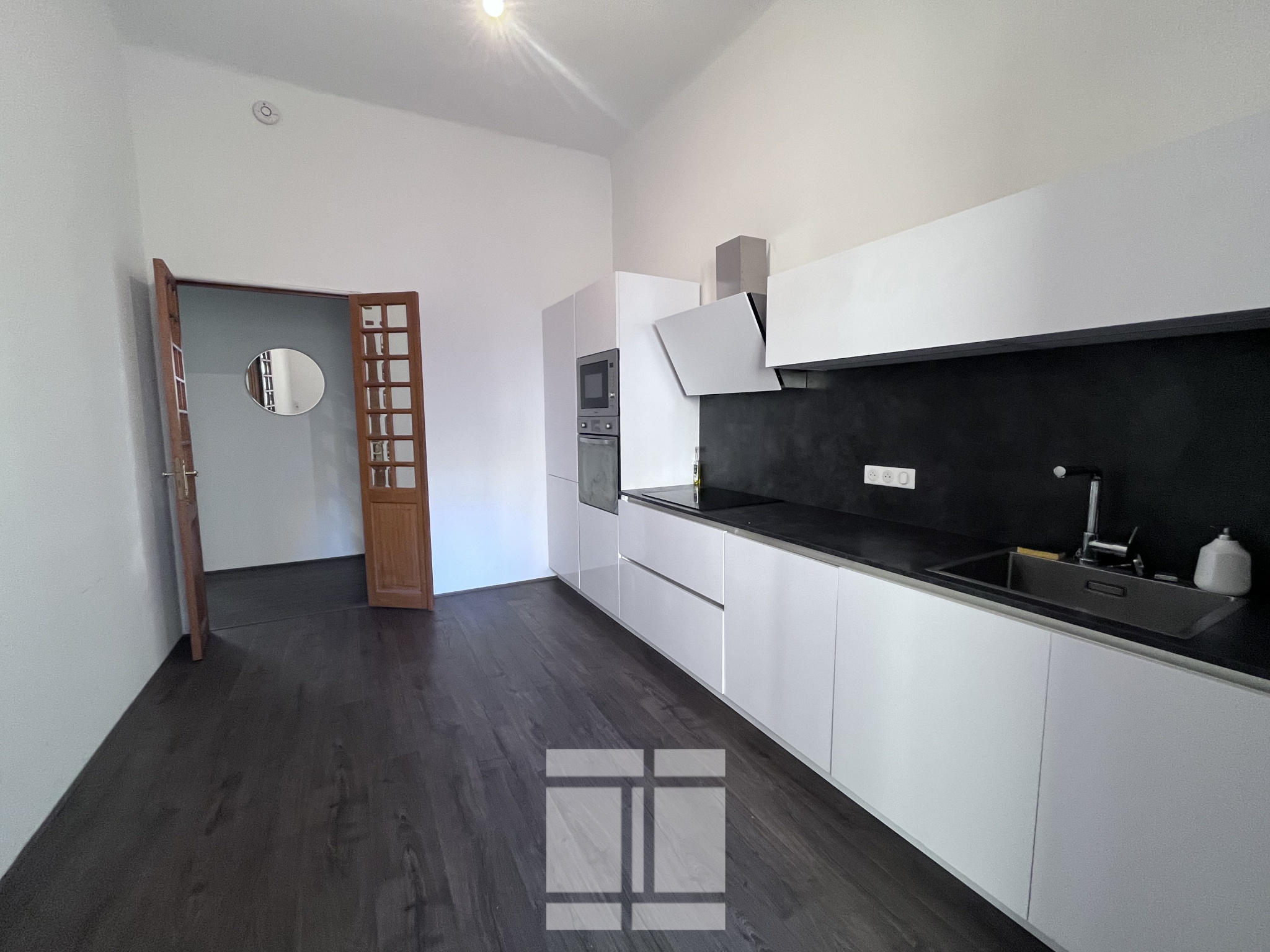 BASTIA CENTRE - 120M2 - 2EME ETAGE