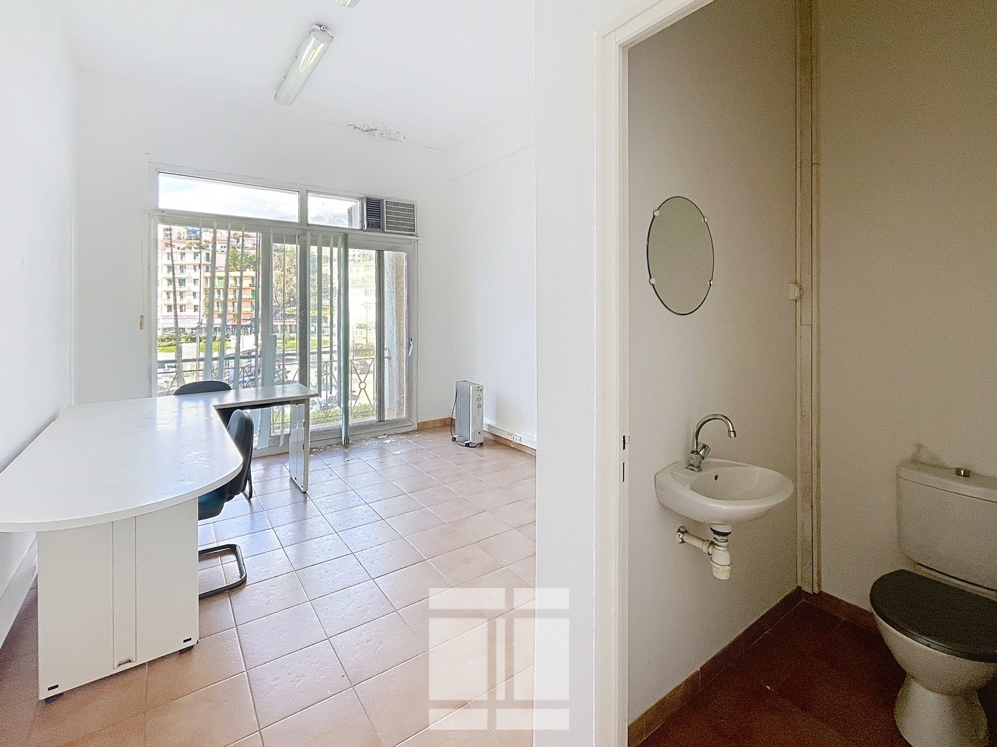 PORT DE TOGA - LOCAL 18m2
