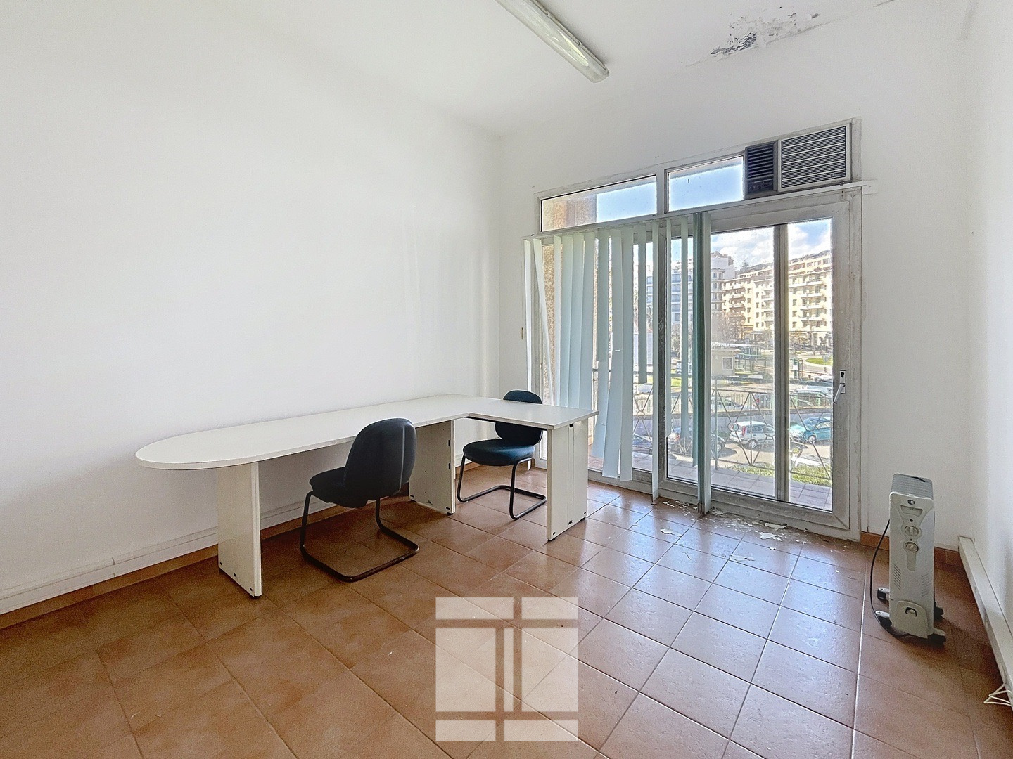 PORT DE TOGA - LOCAL 18m2