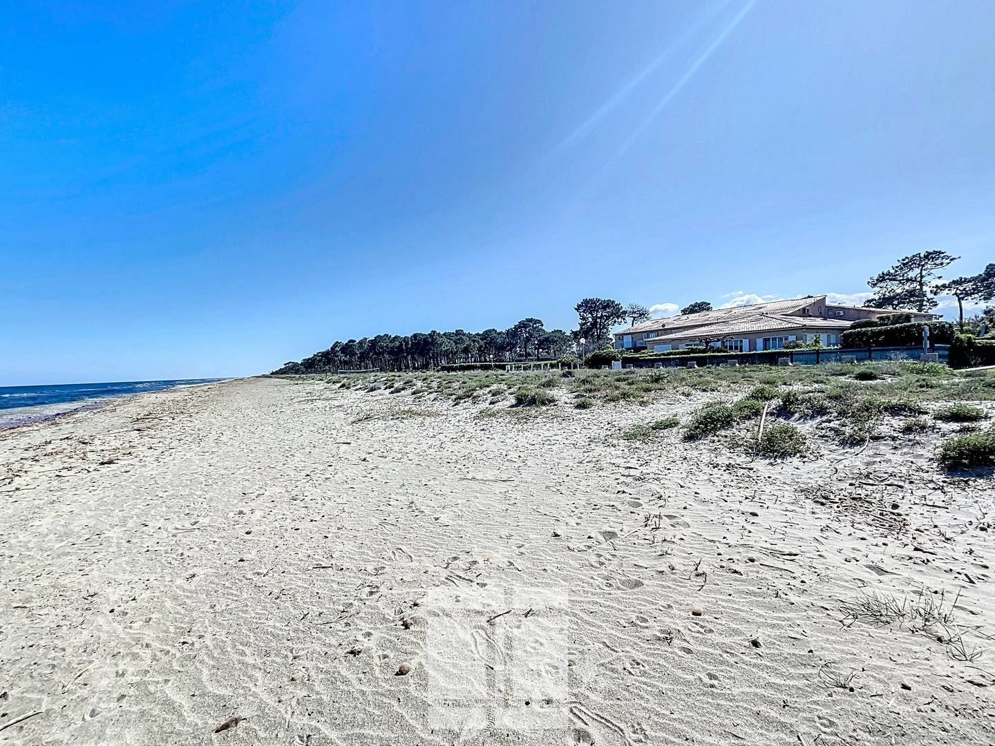 RÉSIDENCE EN BORD DE MER - F3 AVEC TERRASSE