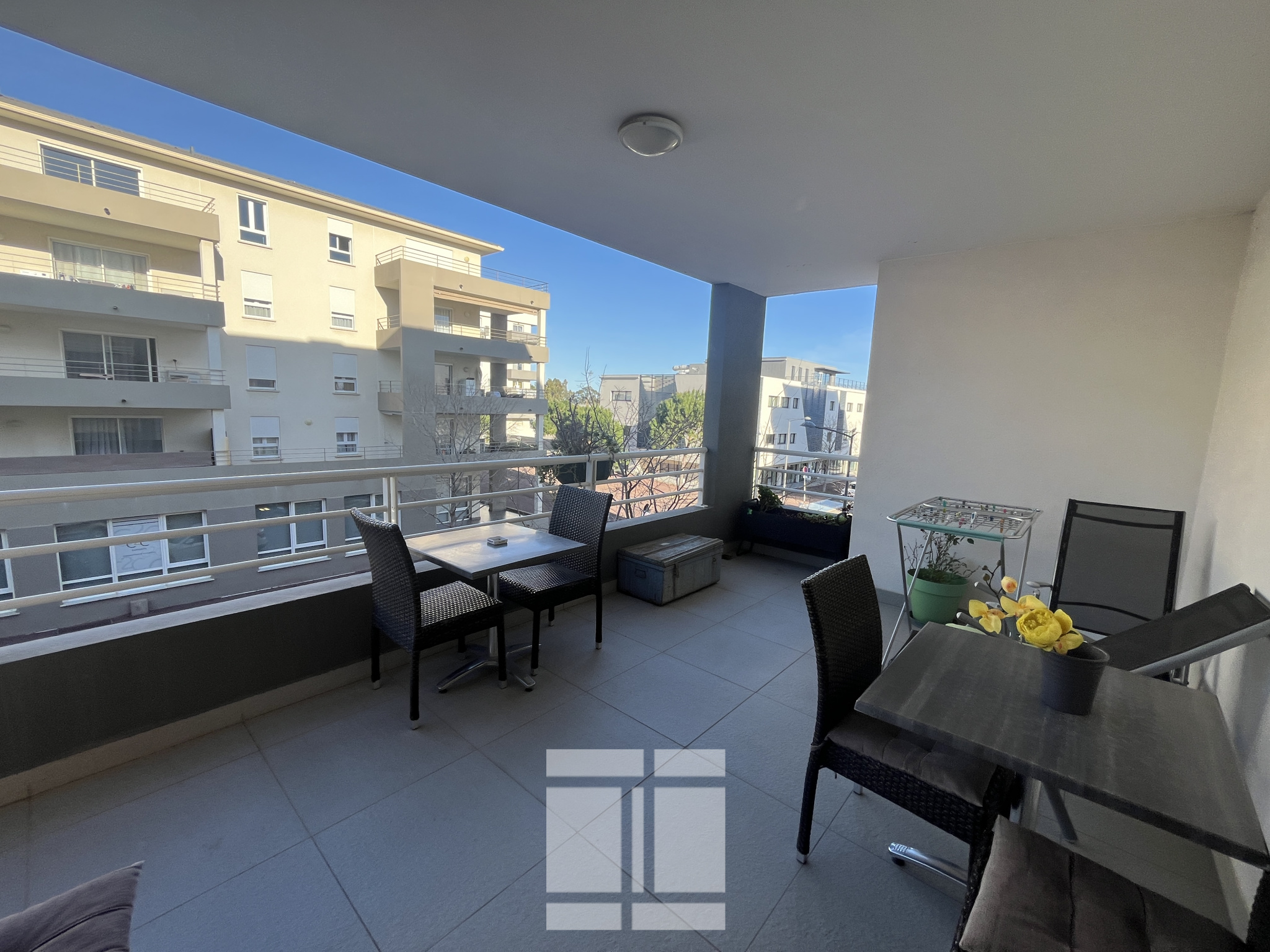 3 pièces - 69,59 m2  de 2014 - Terrasse de 26m2 - parking et ascenseur