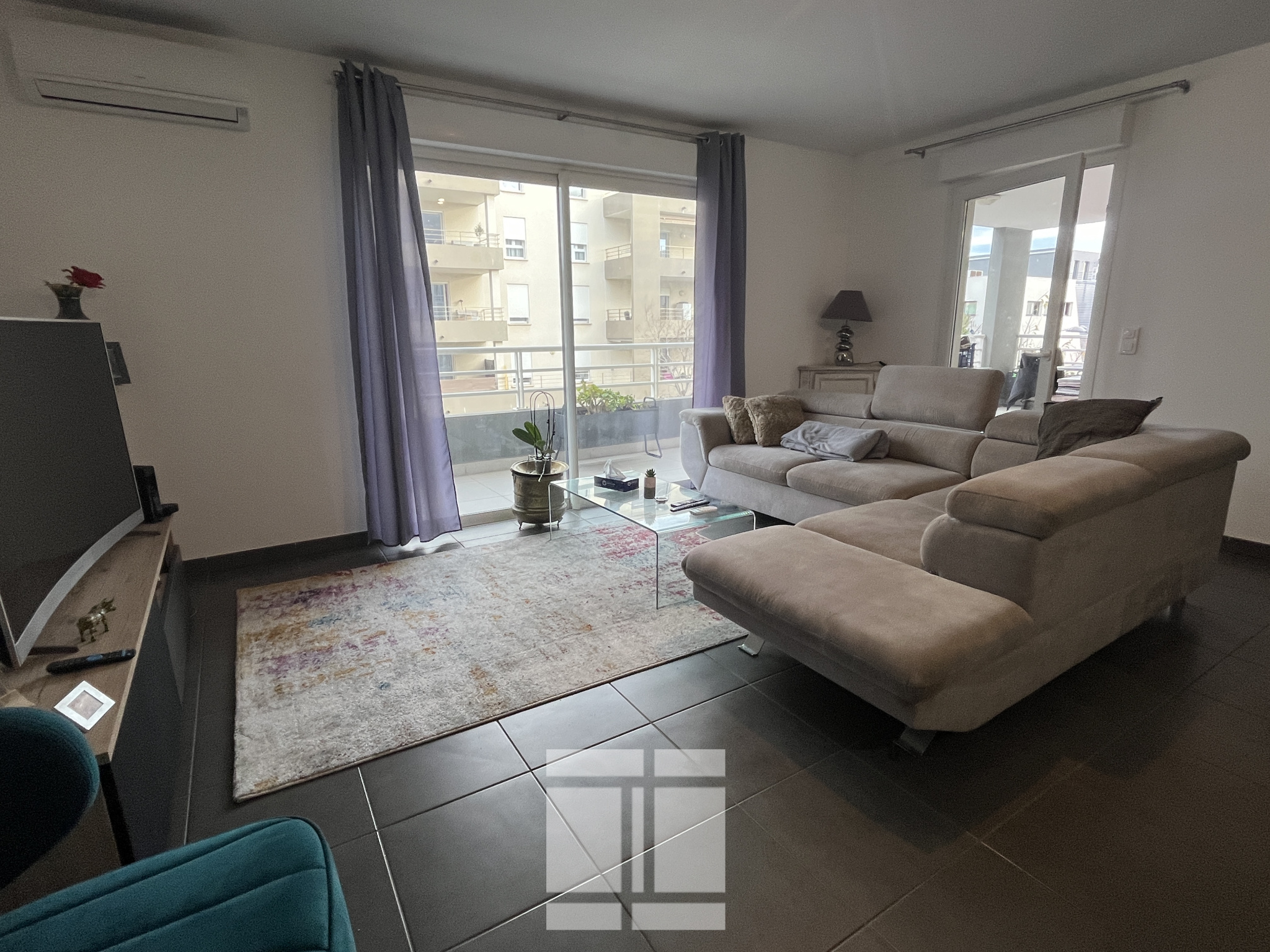 3 pièces - 69,59 m2  de 2014 - Terrasse de 26m2 - parking et ascenseur