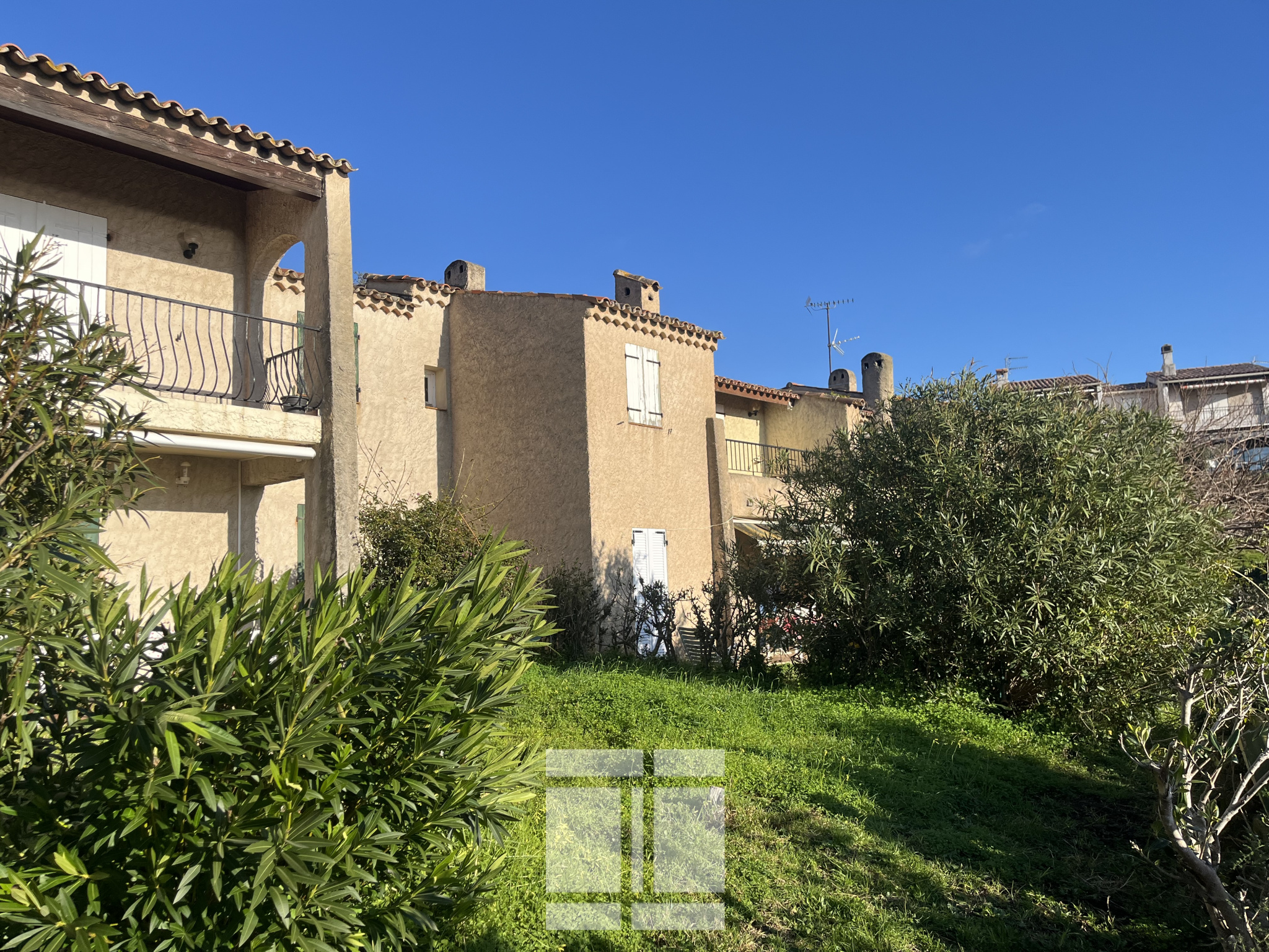 EN EXCLUSIVITE  PORTICCIO :  T3 VUE MER AVEC TERRASSE