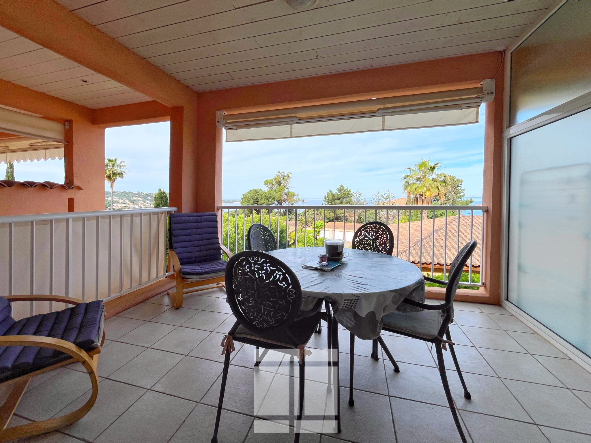 À vendre   Duplex avec vue mer à Porticcio (commune d'Albitreccia)