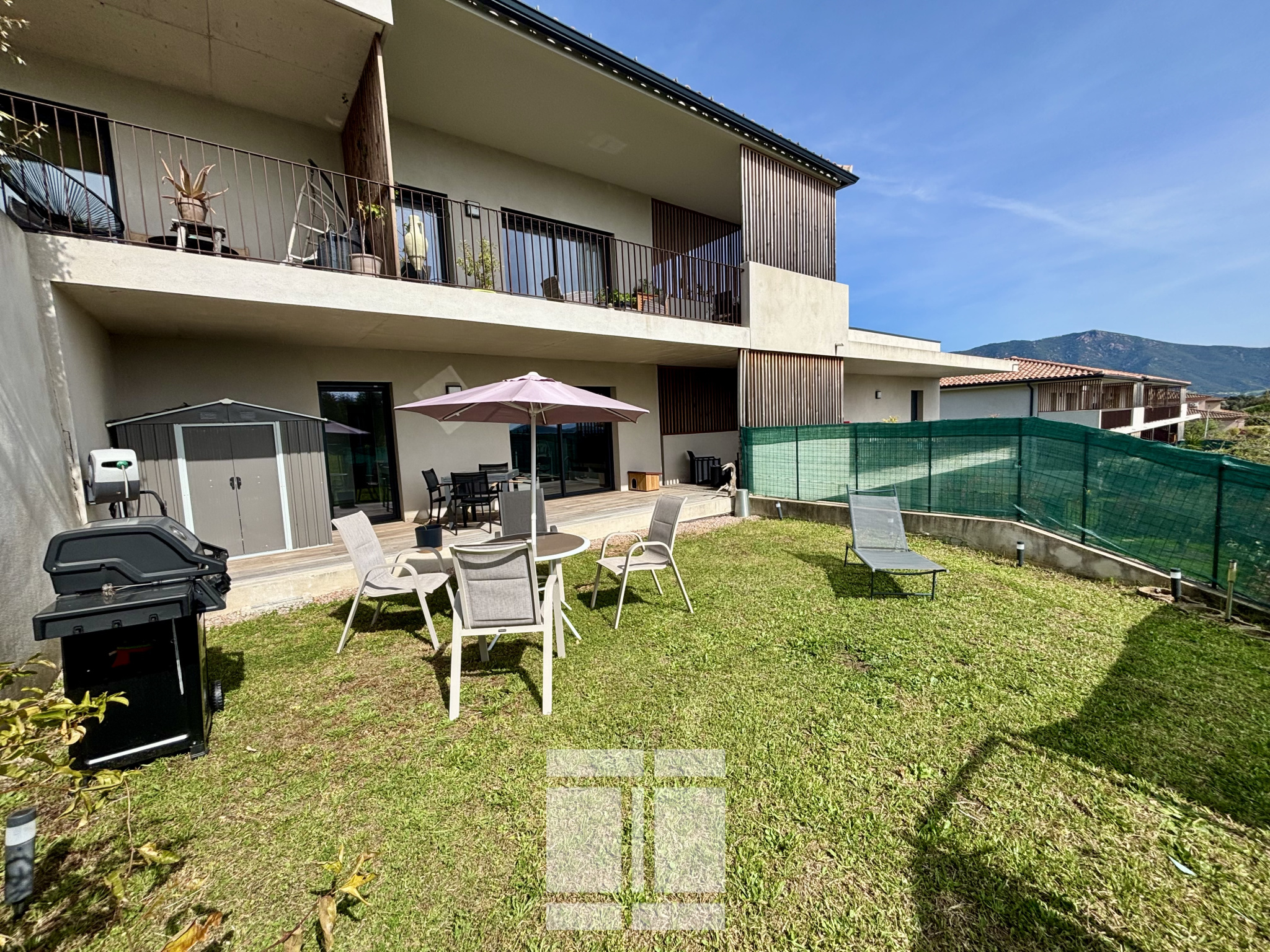 RARE à la vente, dans une résidence récente, superbe 3P avec grande terrasse et jardin privatif