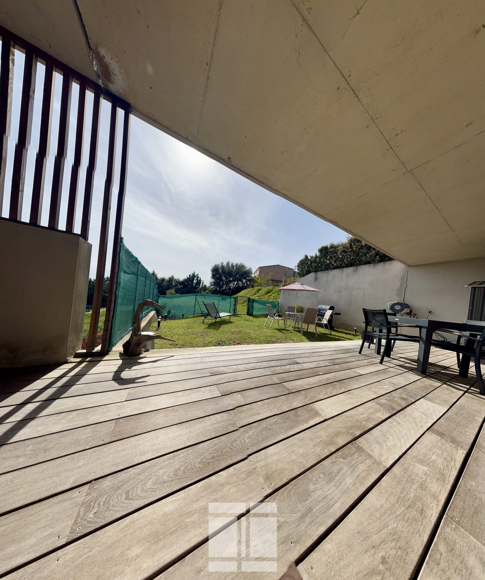 RARE à la vente, dans une résidence récente, superbe 3P avec grande terrasse et jardin privatif