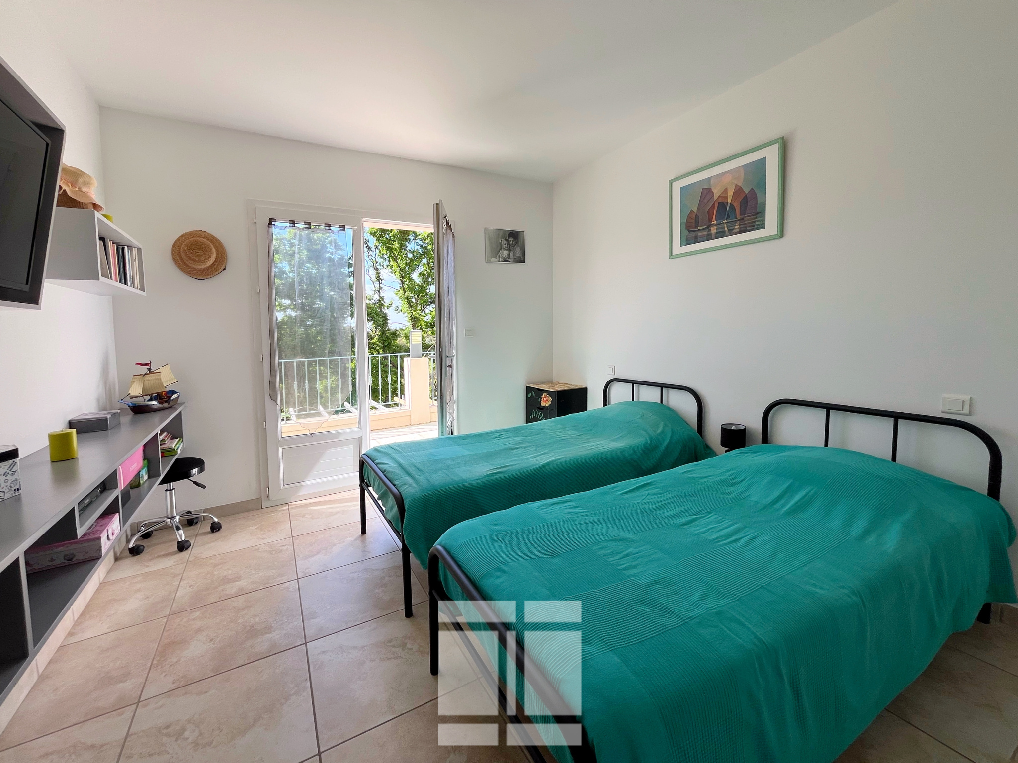 Coup de cœur à  Sarrola-Carcopino. Belle maison familiale de 259 m2 exposée plein sud avec piscine.