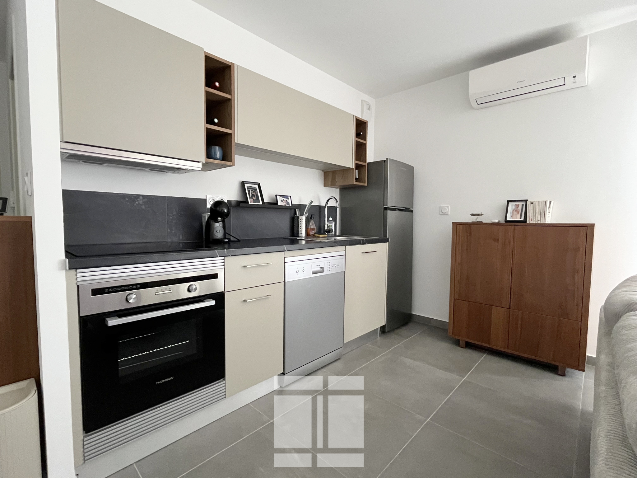 AJACCIO - STUDIO DE 32 M2 AVEC TERRASSE DE 10M2