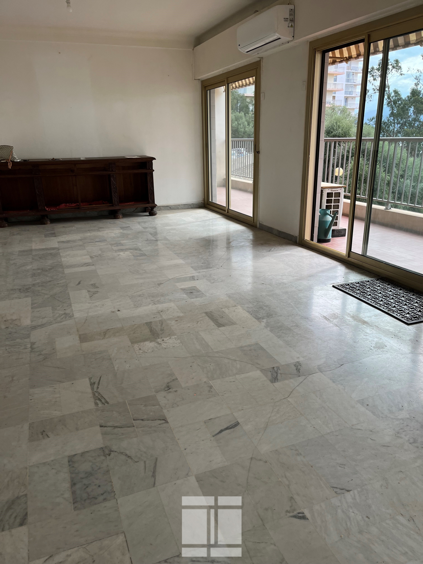 RARE  AJACCIO : F4 QUARTIER OUEST - GRANDE TERRASSE