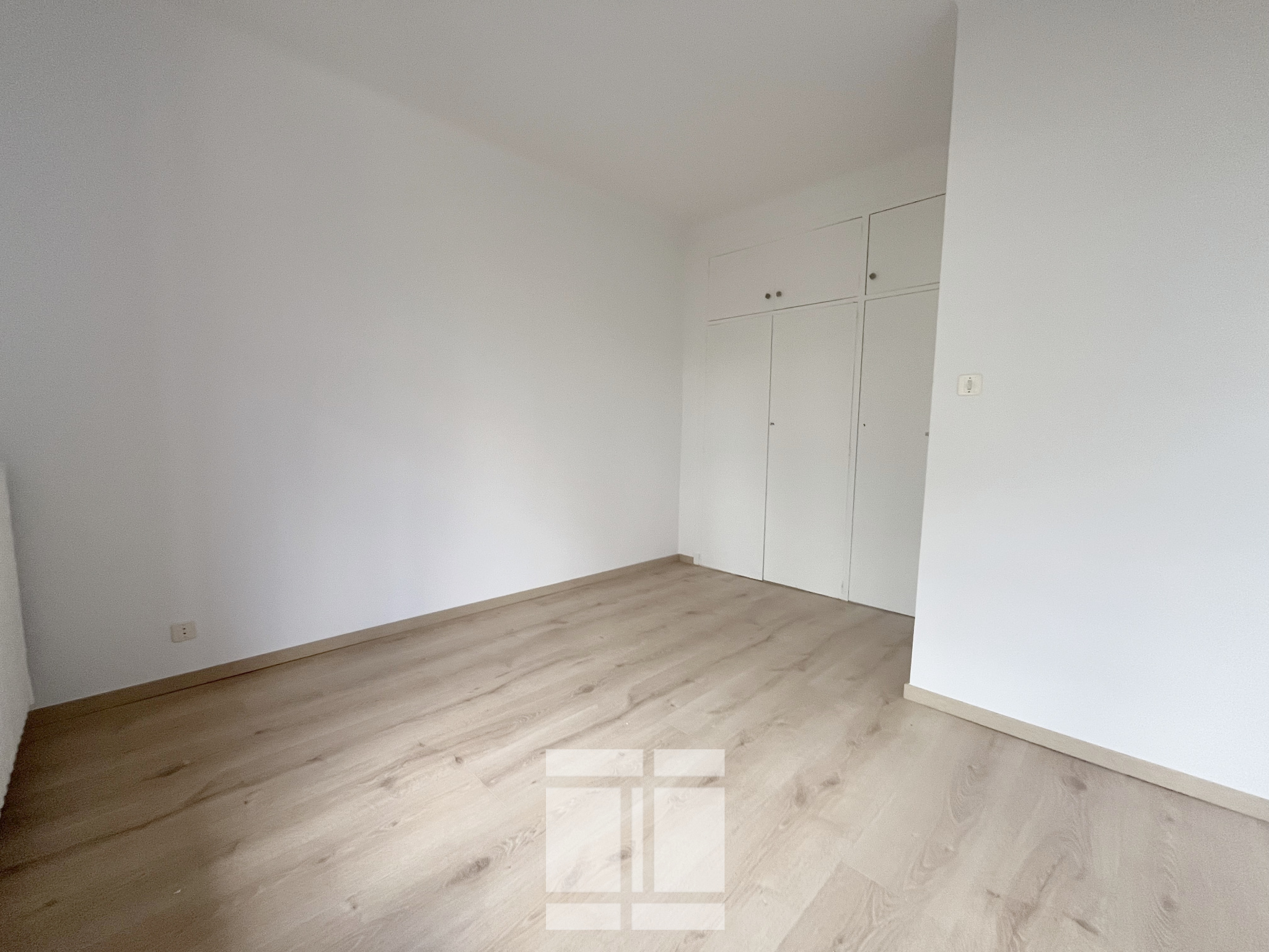 AJACCIO -  GRAND T3 REFAIT A NEUF QUARTIER LORETTO
