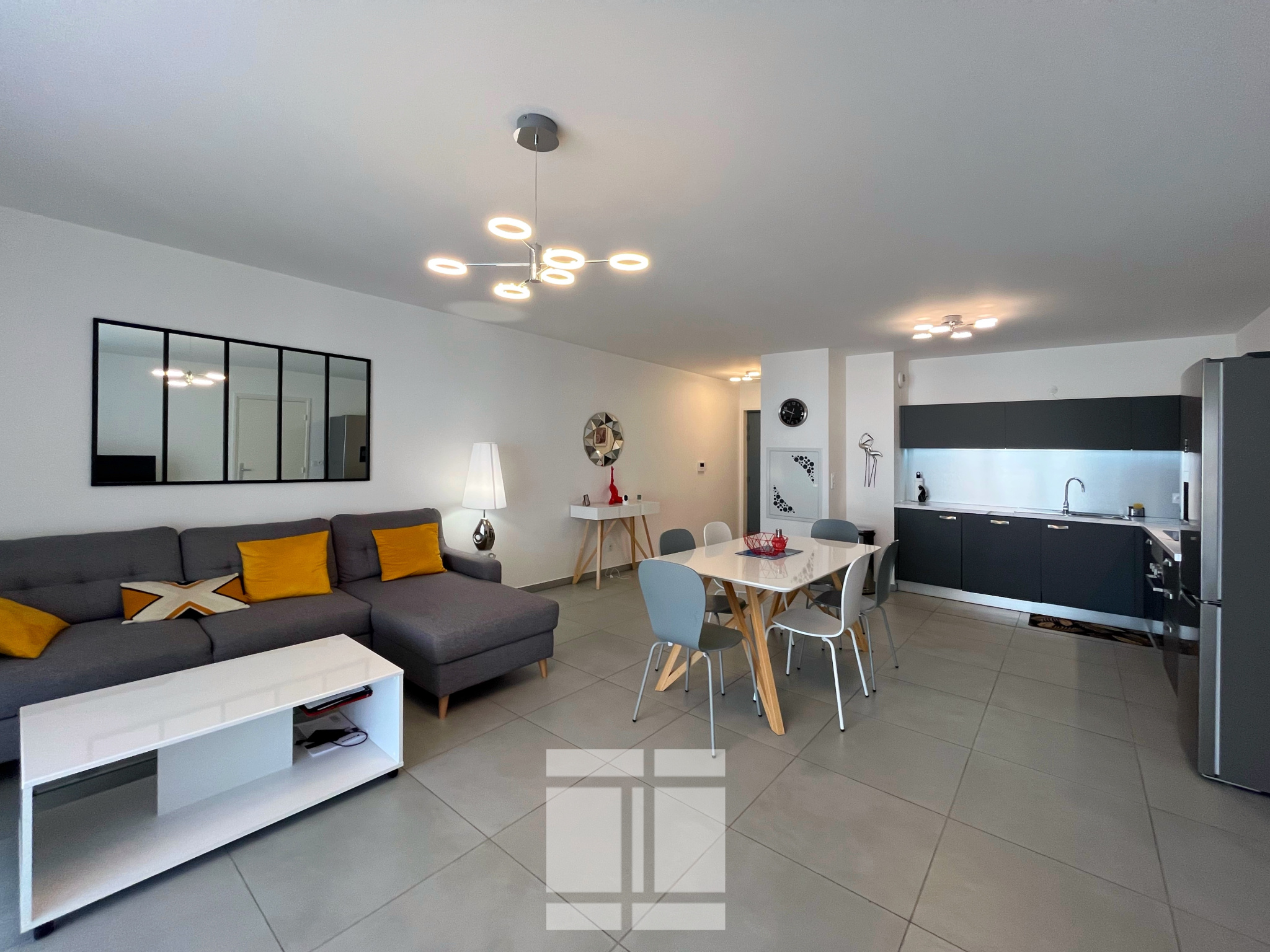 À vendre   AJACCIO T3 avec terrasse & garage