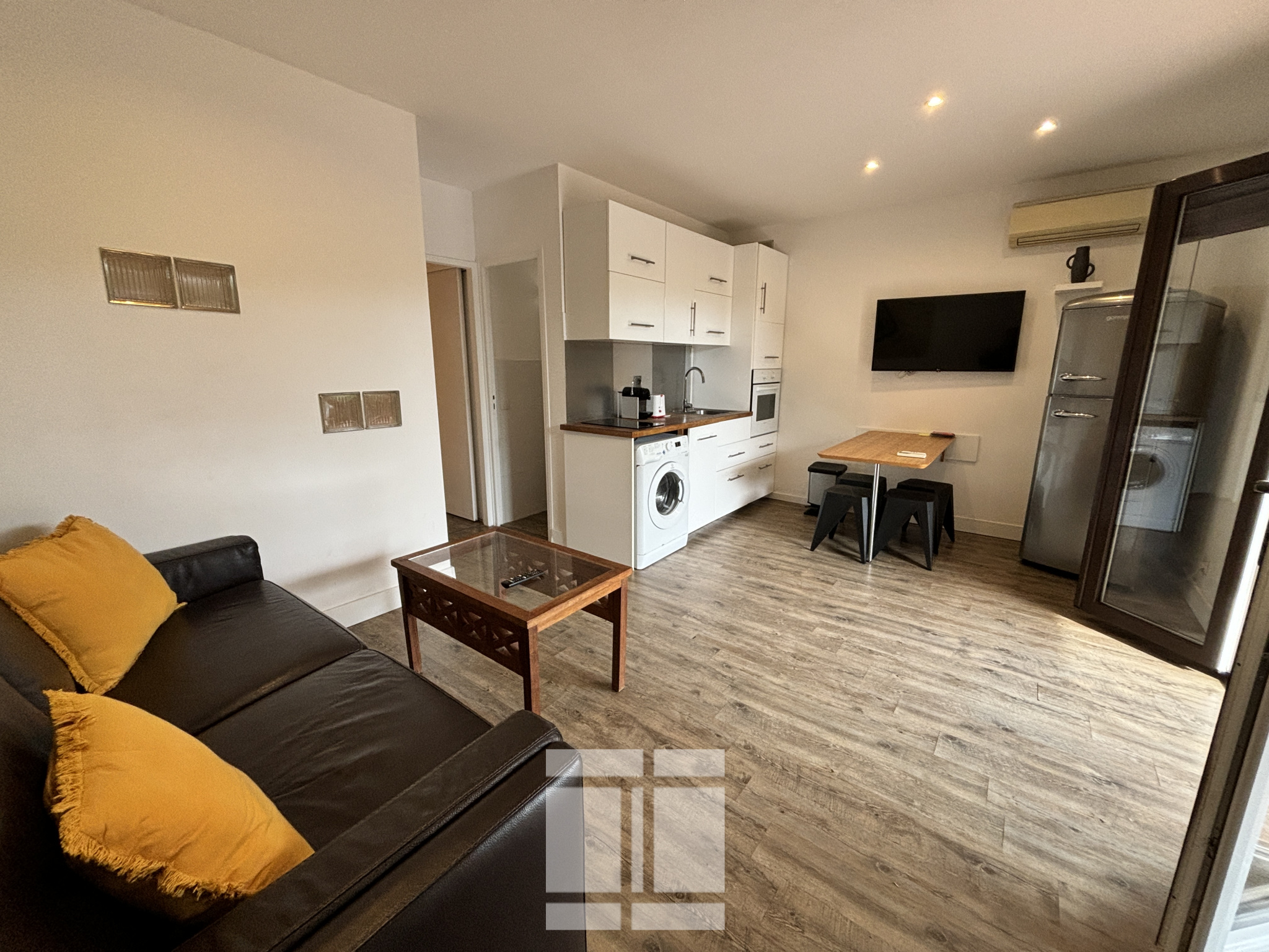 Exclusivité - Agosta - 2 Pièces, résidence avec piscine, proche plage et commodités