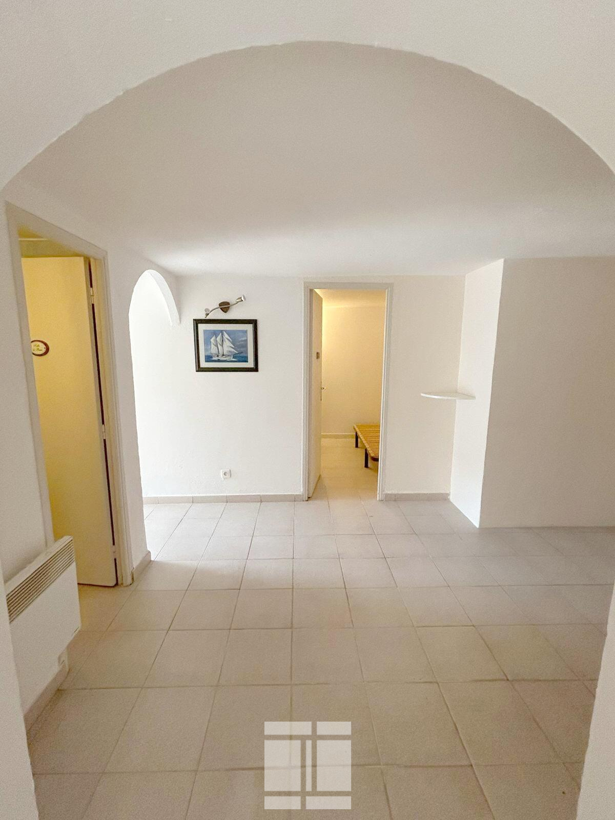 Rez-de-villa 2 Chambres   70m2   Village de Conca