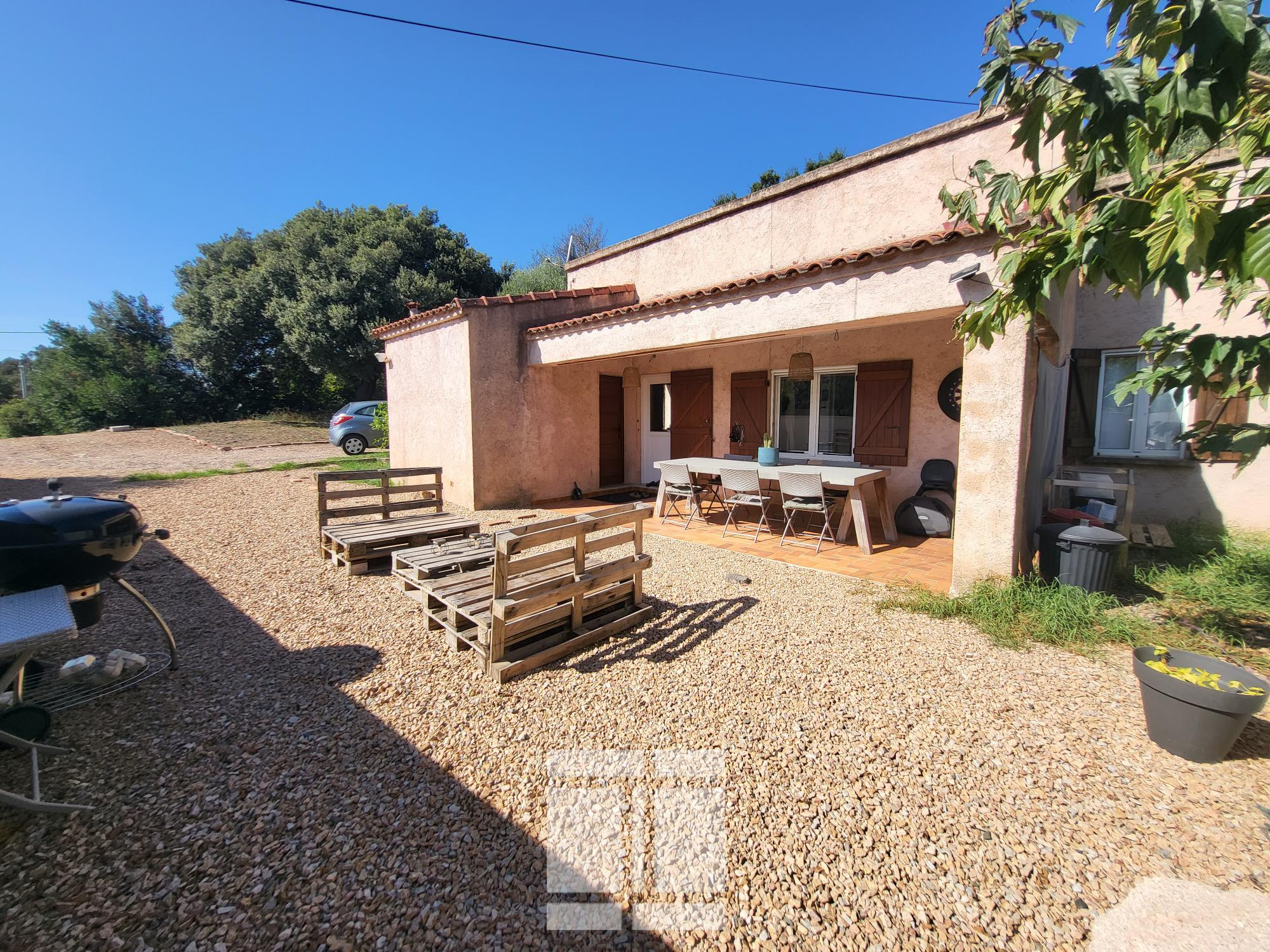 A VENDRE MINI VILLA TYPE T2 SUR 755M2 DE TERRAIN