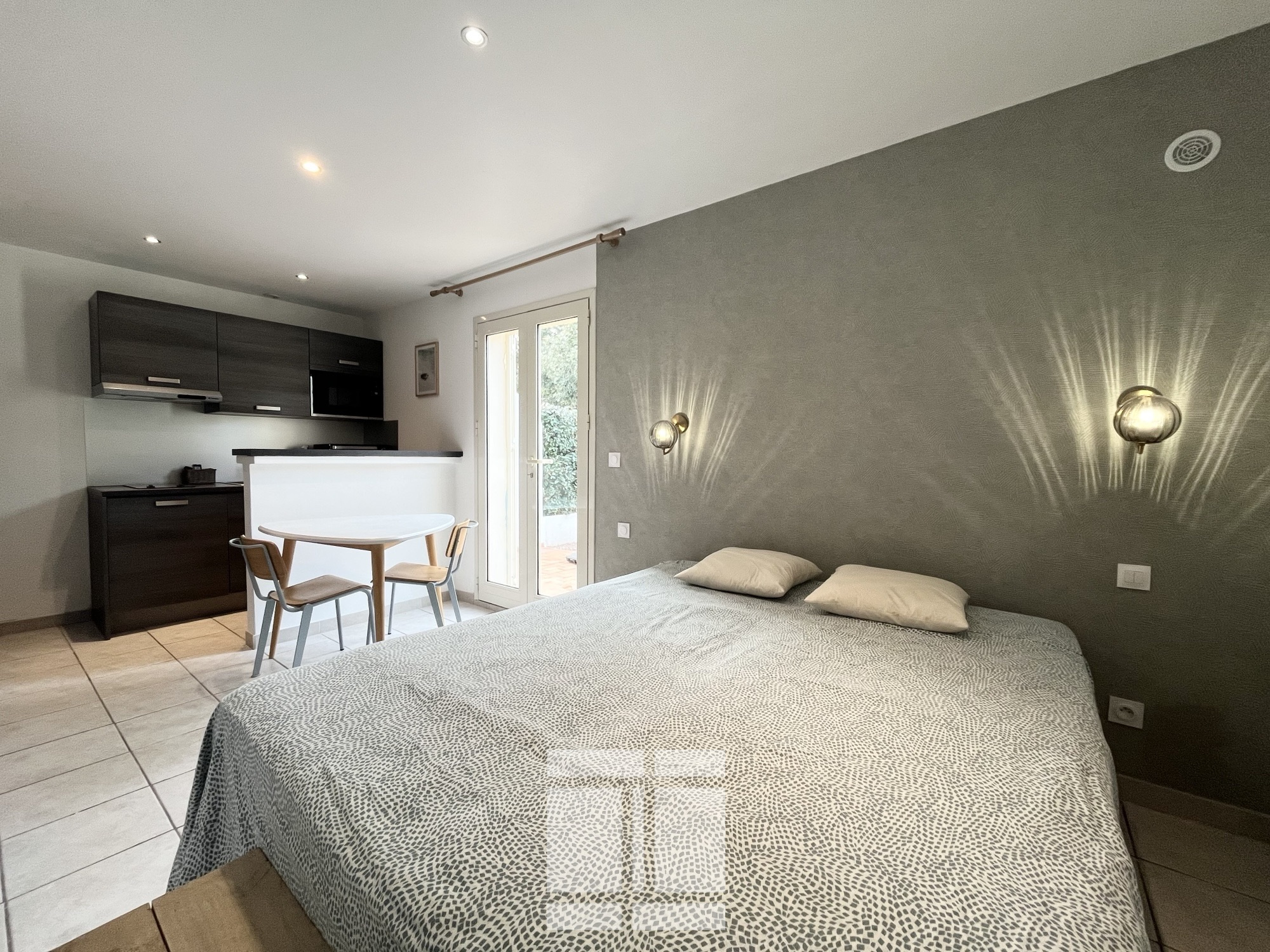 Vente exclusive : Propriété à Bonifacio!
