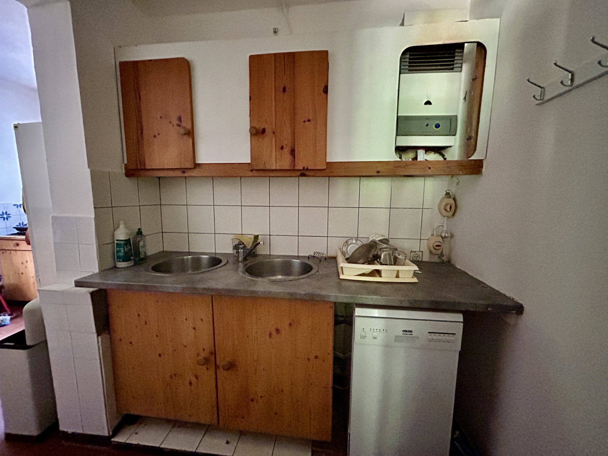 A VENDRE - MAISON A FORT POTENTIEL A DEUX PAS DE CALVI