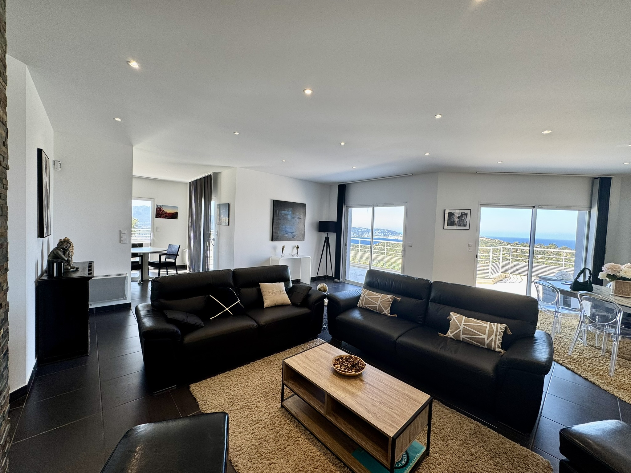 A VENDRE - VILLA D'EXCEPTION - VUE PANORAMIQUE SUR LA BAIE DE CALVI- LUMIO