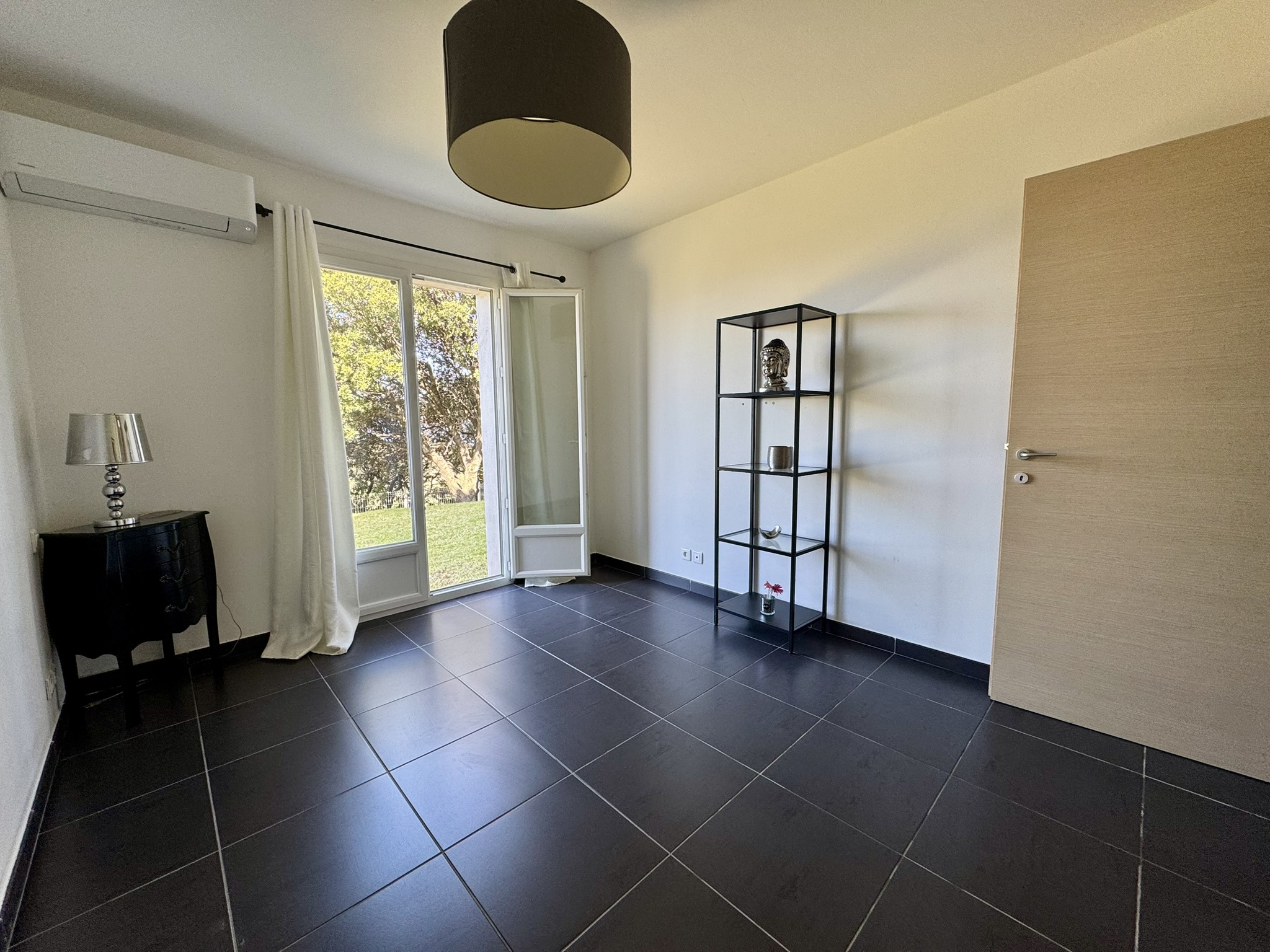 A VENDRE - VILLA D'EXCEPTION - VUE PANORAMIQUE SUR LA BAIE DE CALVI- LUMIO