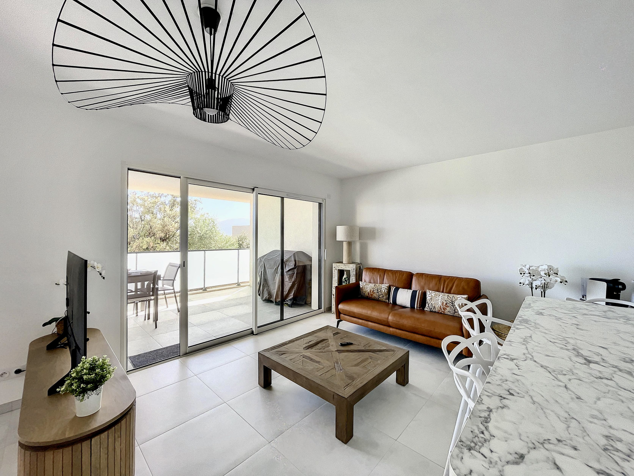 A VENDRE -T3 VUE MER ET CITADELLE - 62m2 - AVEC GRANDE TERRASSE ET PISCINE - CALVI