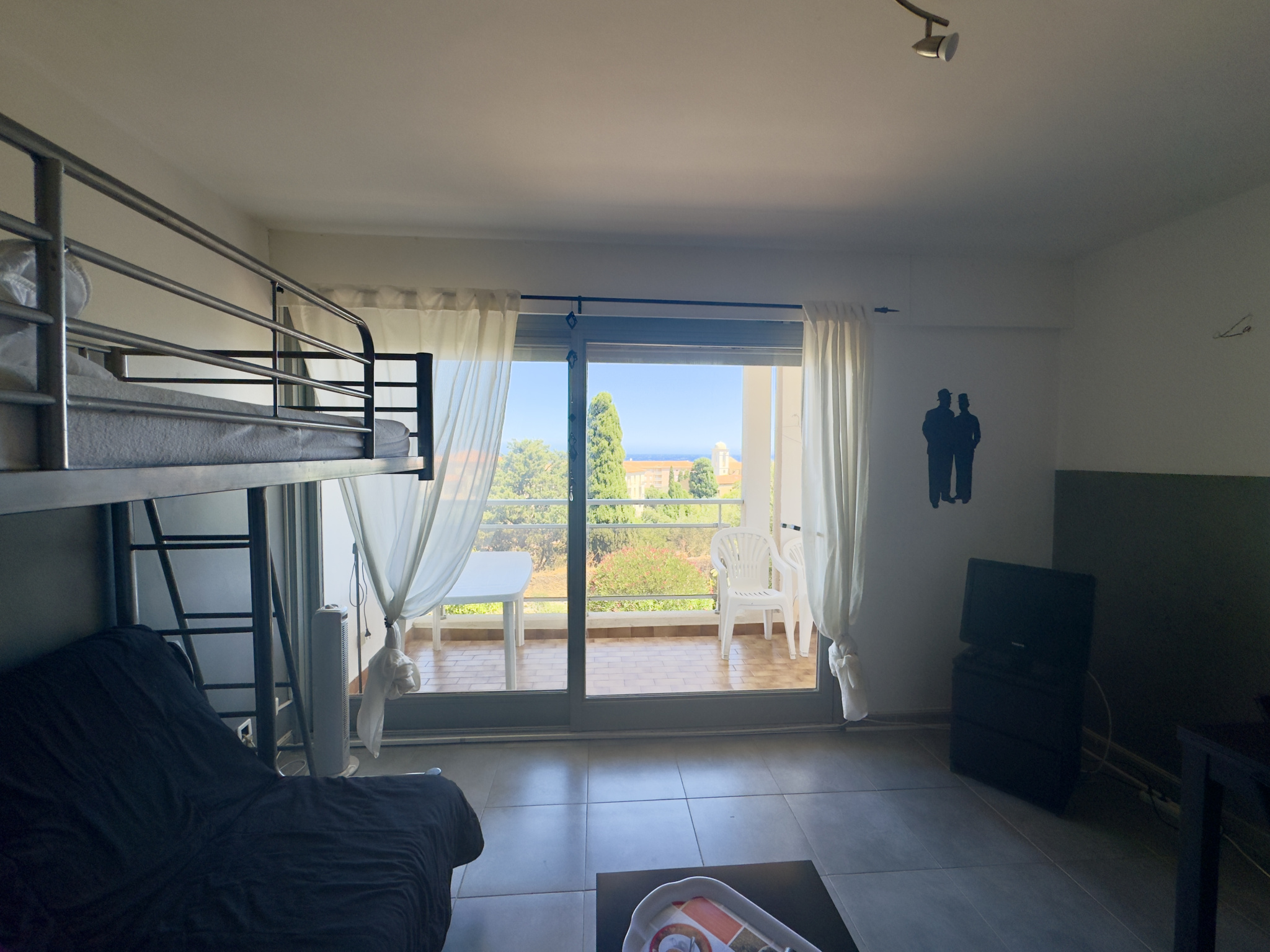 A VENDRE - APPARTEMENT DE 23,92M2 AVEC TERRASSE - VUE MER - L'ILE ROUSSE