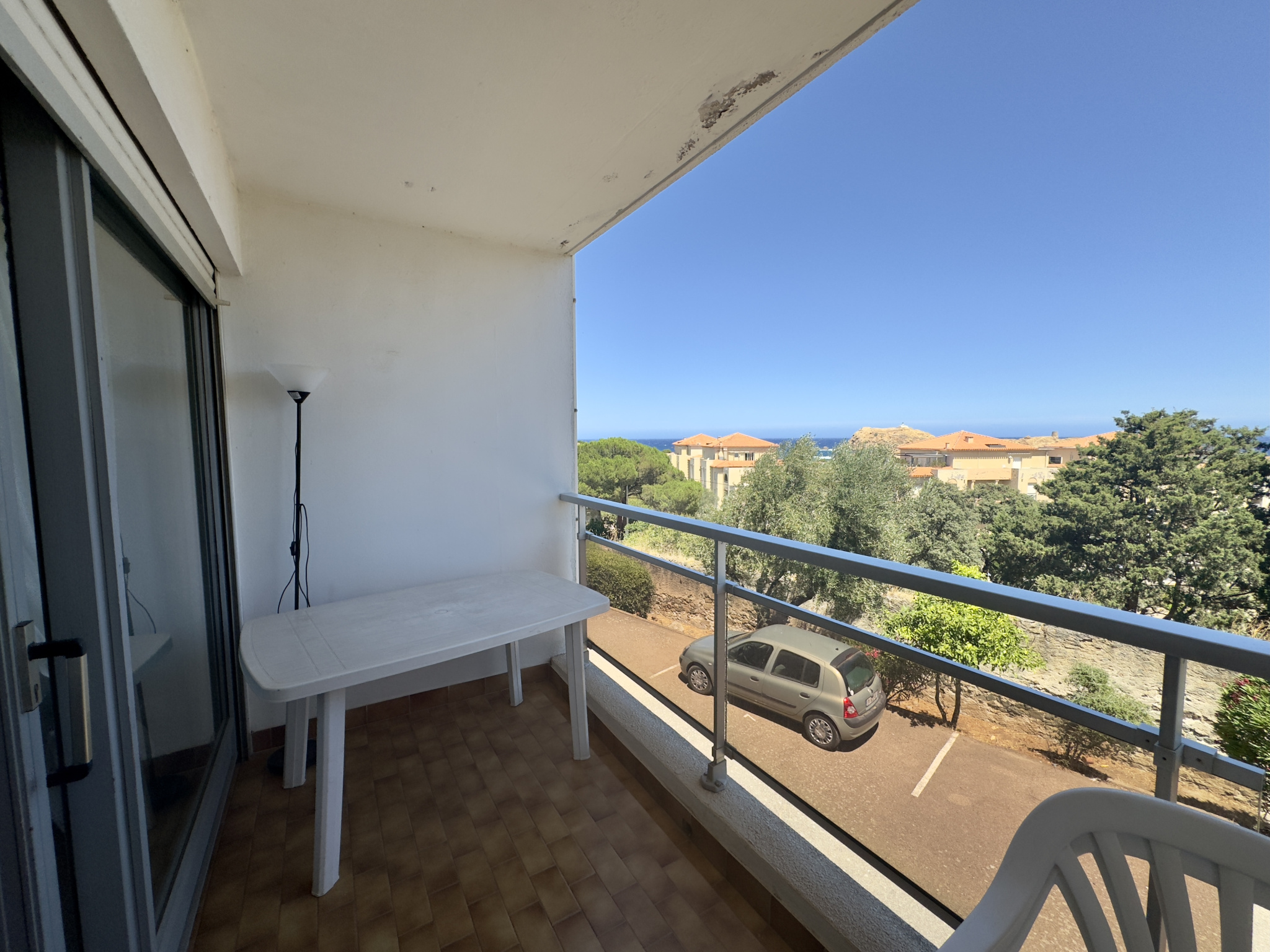 A VENDRE - APPARTEMENT DE 23,92M2 AVEC TERRASSE - VUE MER - L'ILE ROUSSE