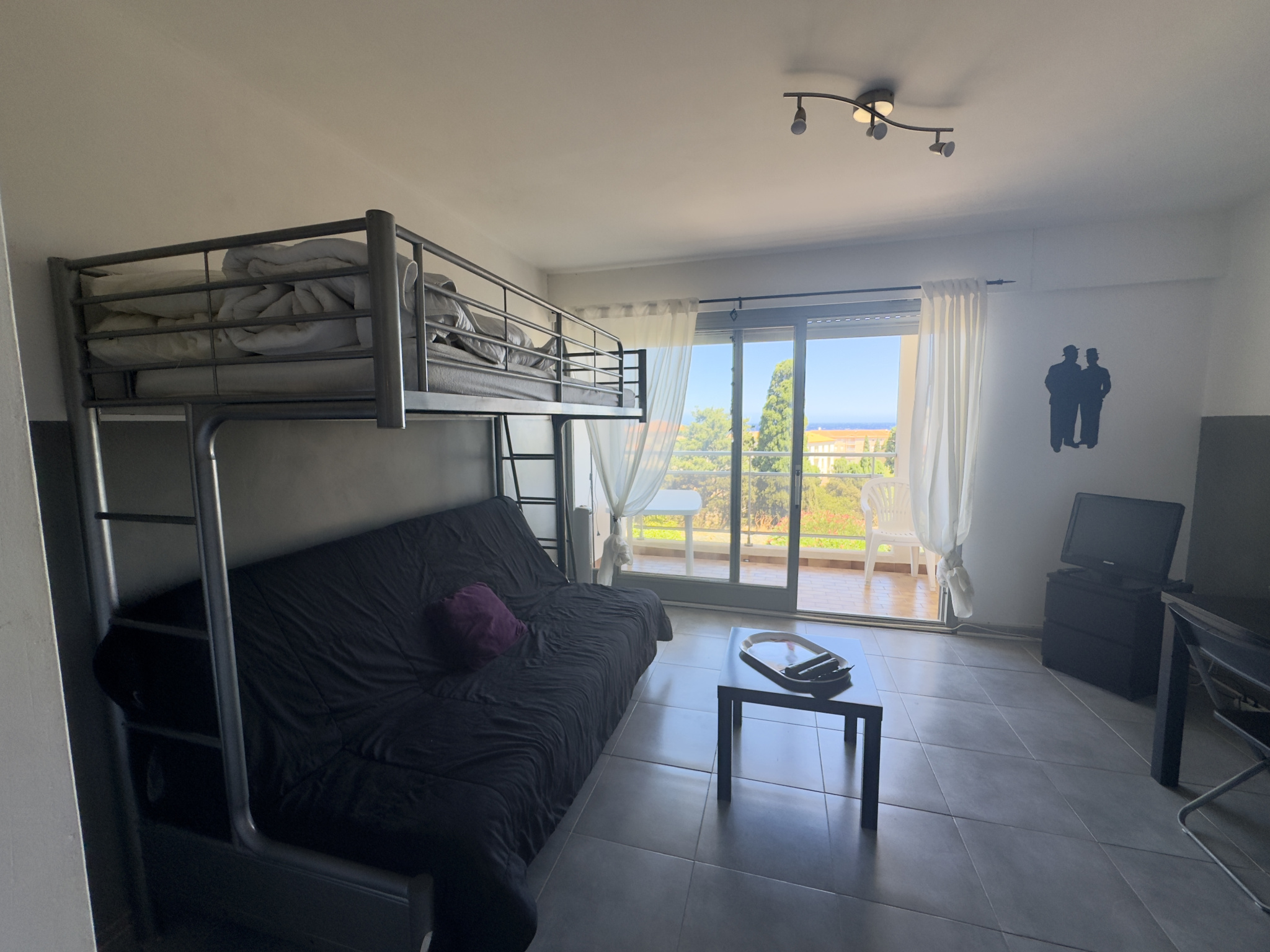 A VENDRE - APPARTEMENT DE 23,92M2 AVEC TERRASSE - VUE MER - L'ILE ROUSSE