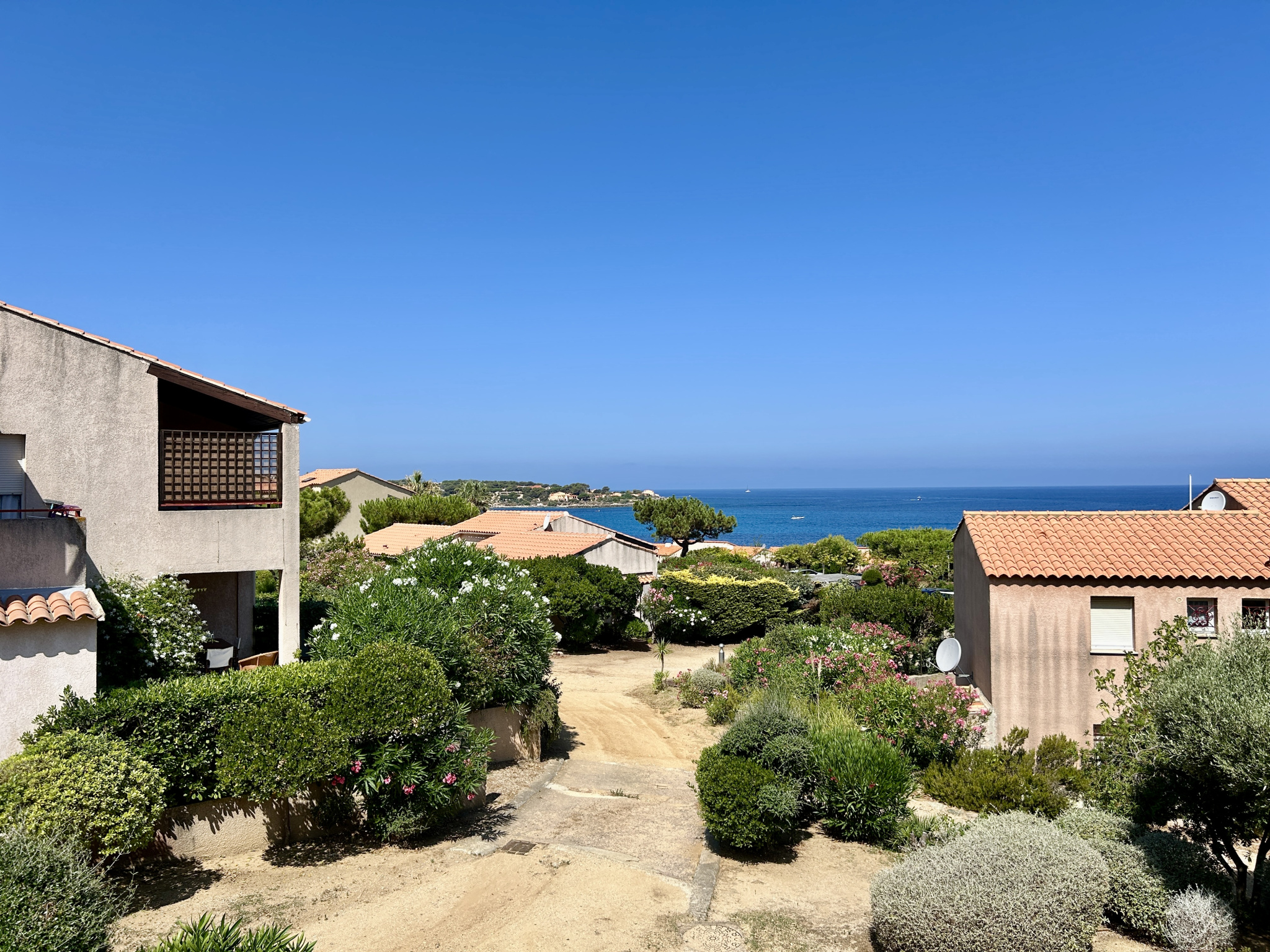 A VENDRE - T3 - 54m2 AVEC VUE MER - MARINE DE SANT'AMBROGGIO - LUMIO