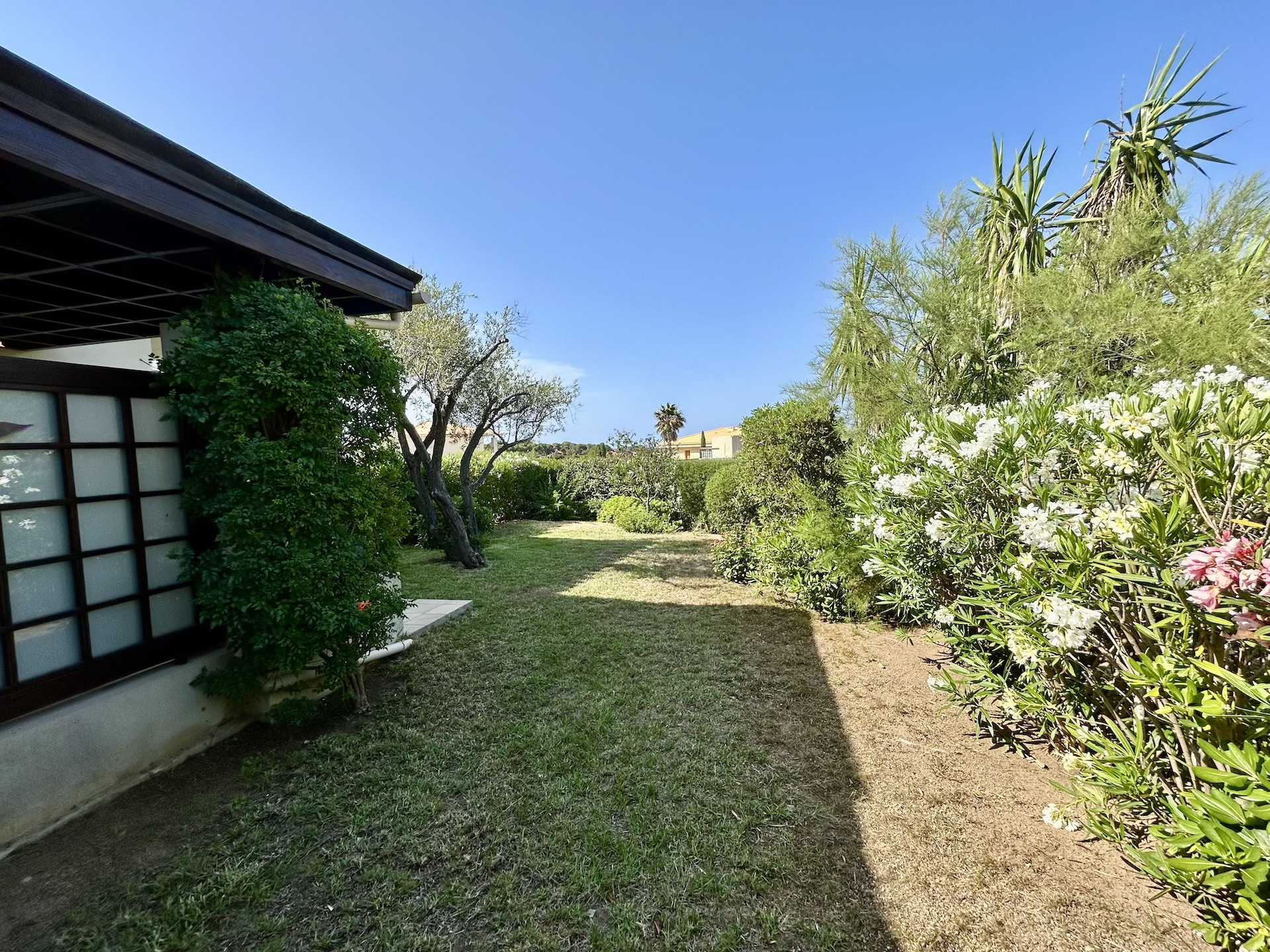 A VENDRE - REZ DE JARDIN 400M DE LA PLAGE - LUMIO