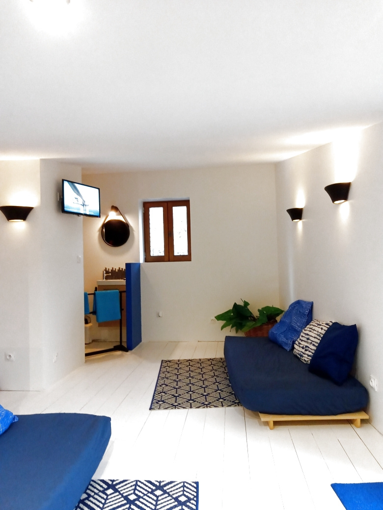A VENDRE - MAISON DE VILLAGE - AVAPESSA