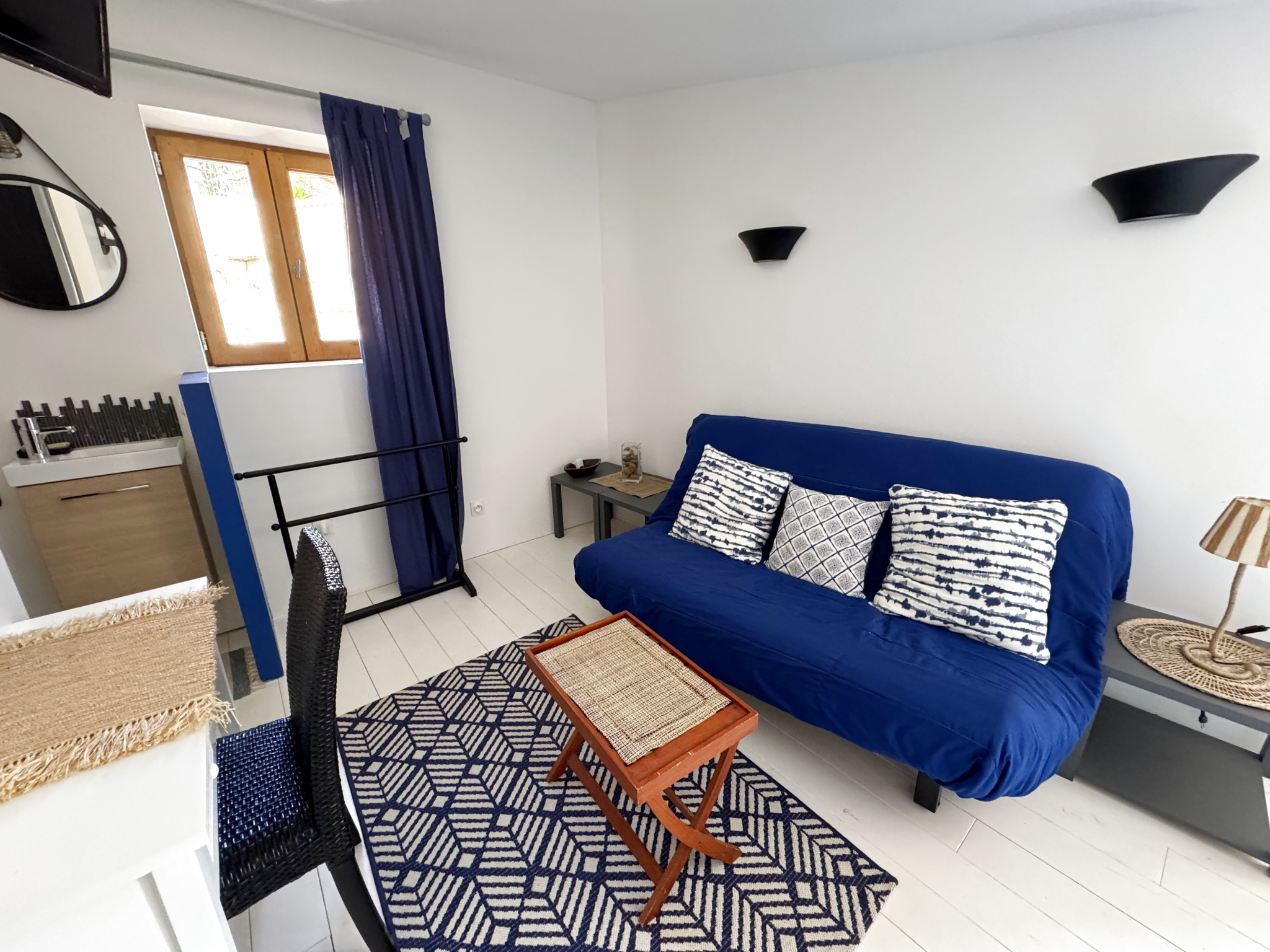 A VENDRE - MAISON DE VILLAGE - AVAPESSA