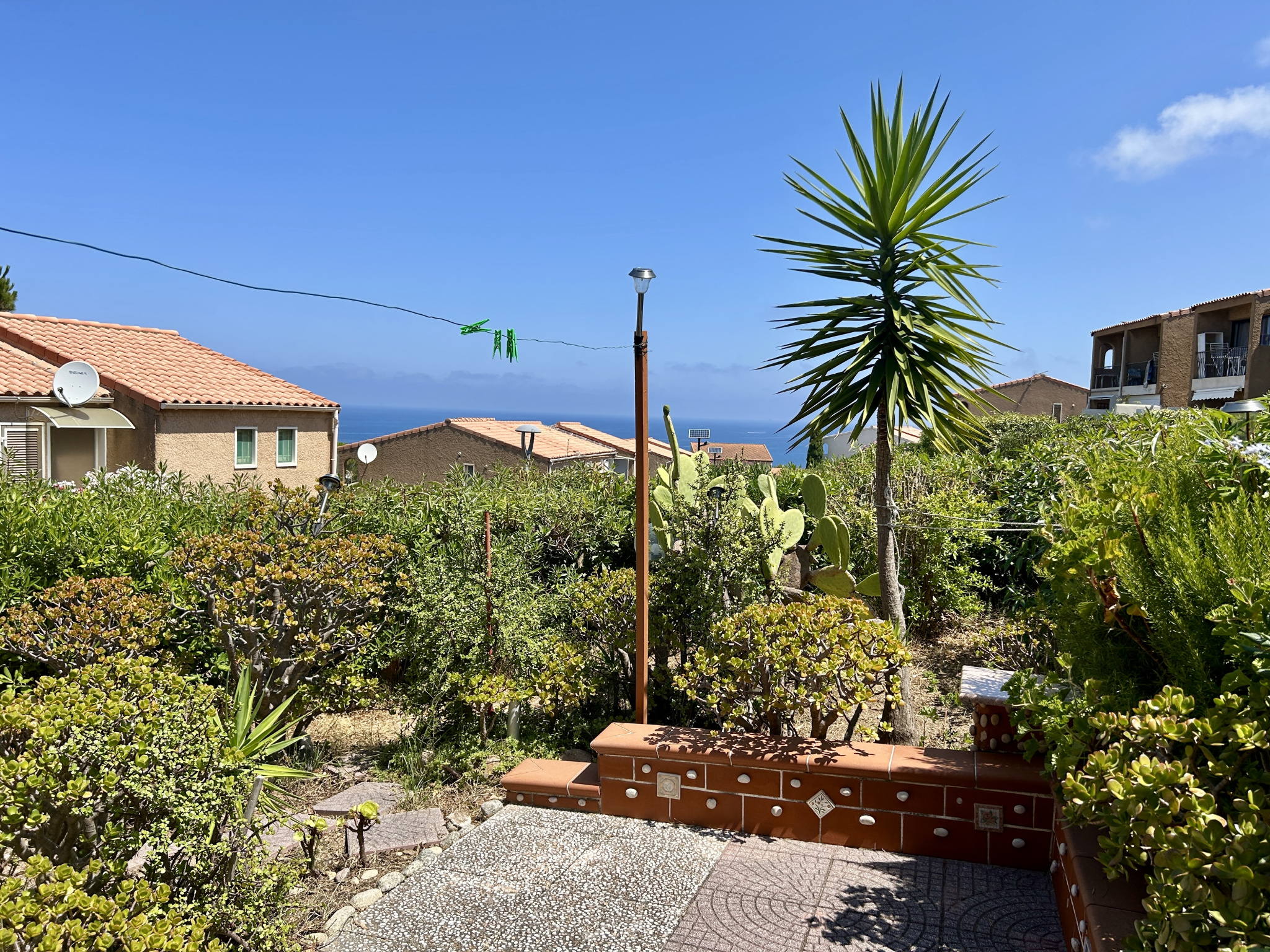 A VENDRE - T2 - 37m2 AVEC TERRASSE - VUE MER - MARINE DE SANT'AMBROGGIO