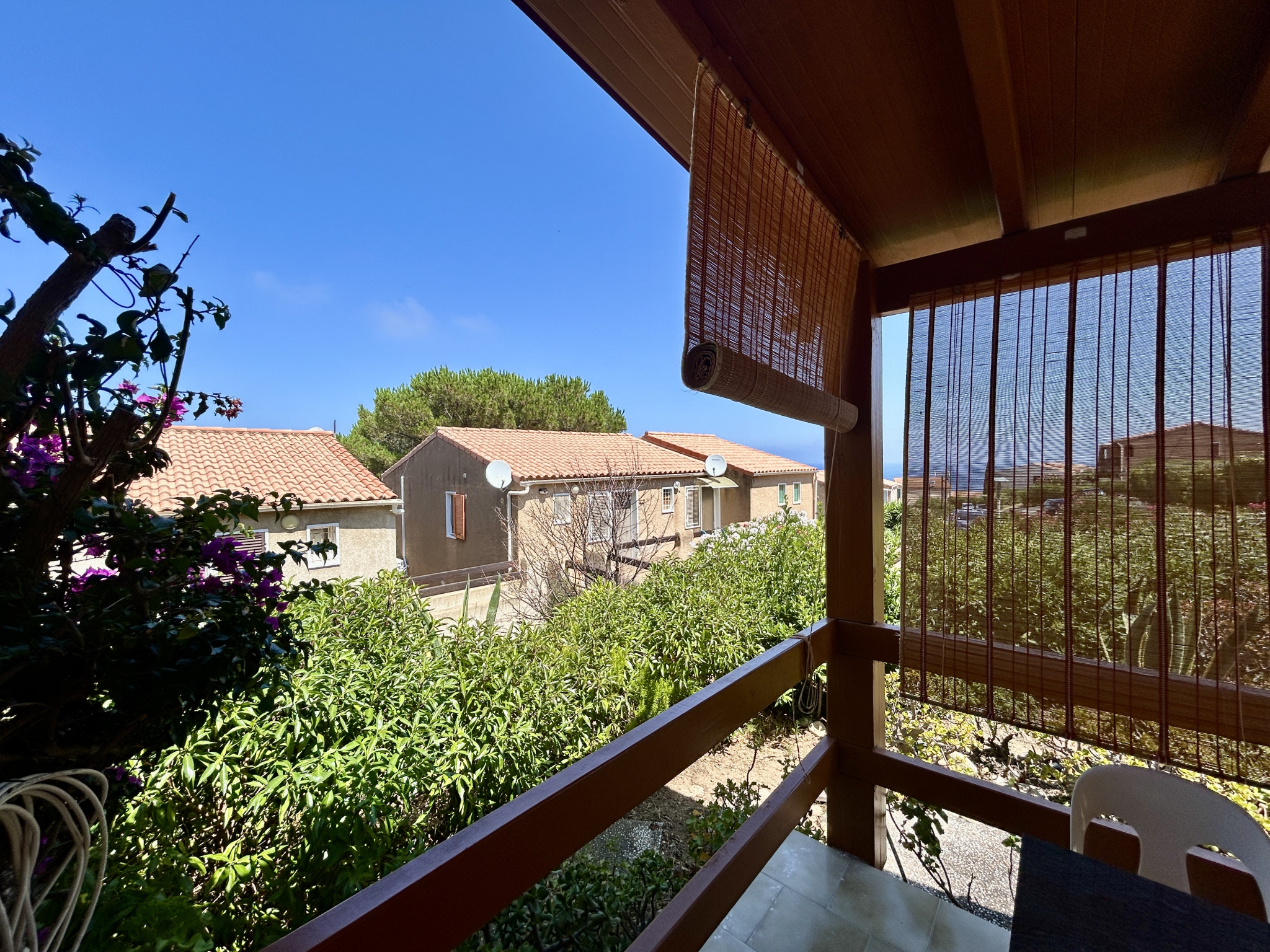 A VENDRE - T2 - 37m2 AVEC TERRASSE - VUE MER - MARINE DE SANT'AMBROGGIO