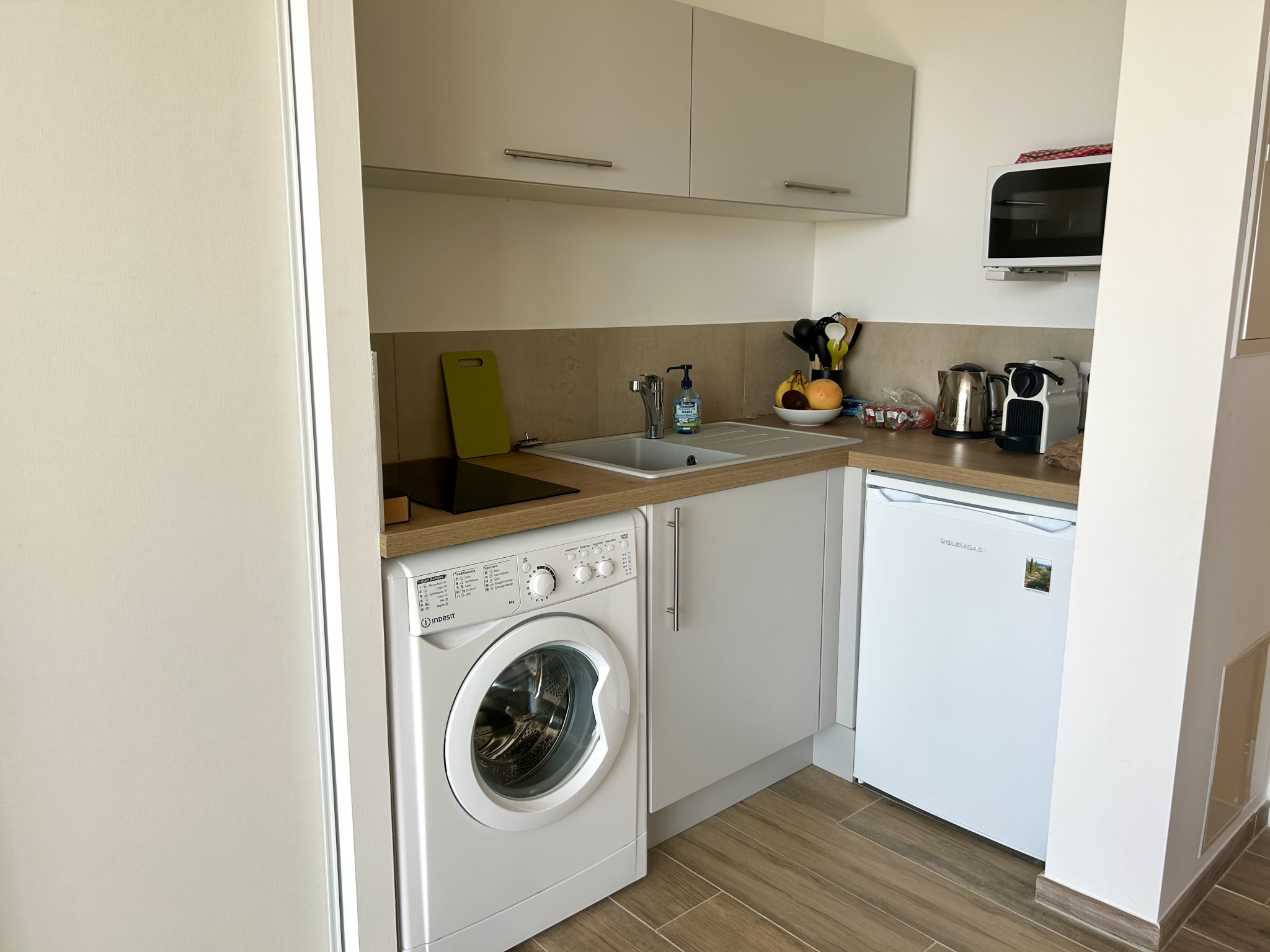 A VENDRE - APPARTEMENT REFAIT A NEUF AVEC VUE MER ET MONTAGNES - LUMIO