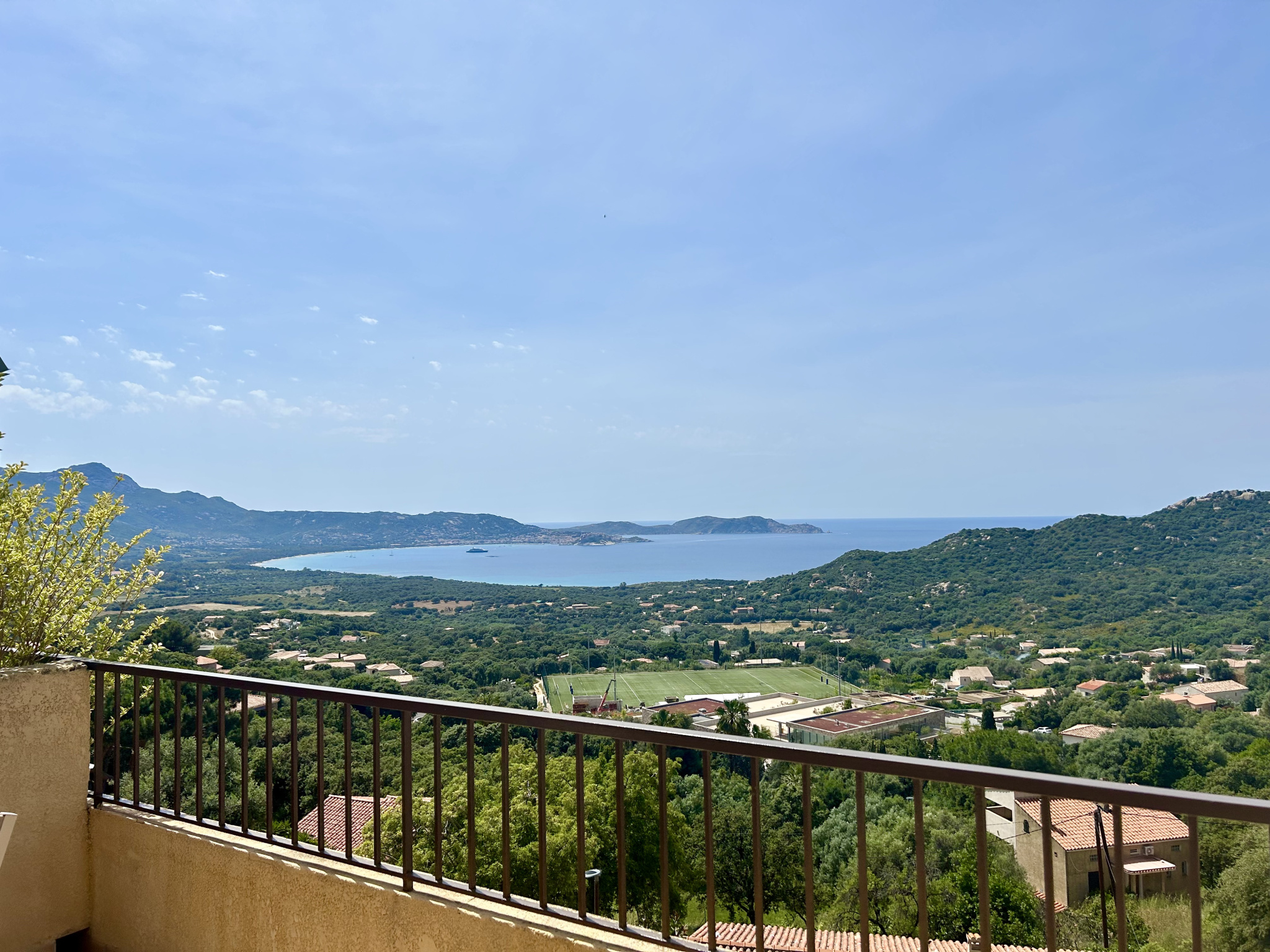 A VENDRE - APPARTEMENT REFAIT A NEUF AVEC VUE MER ET MONTAGNES - LUMIO