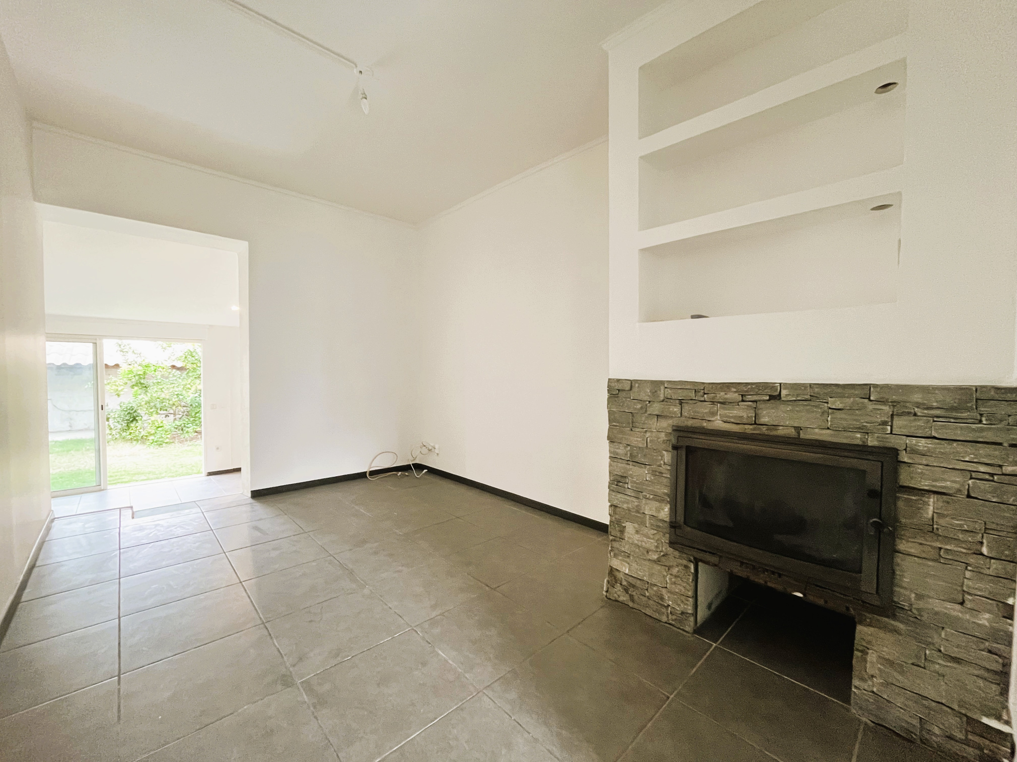 BORGO - Mini villa T2 avec jardin avec mer et commerces à pieds