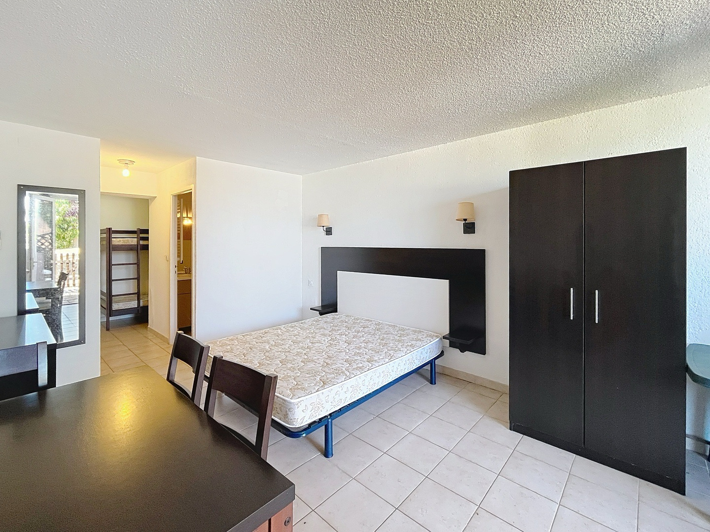 SAINT- FLORENT T1 CABINE DE 29 M2 AVEC TERRASSE