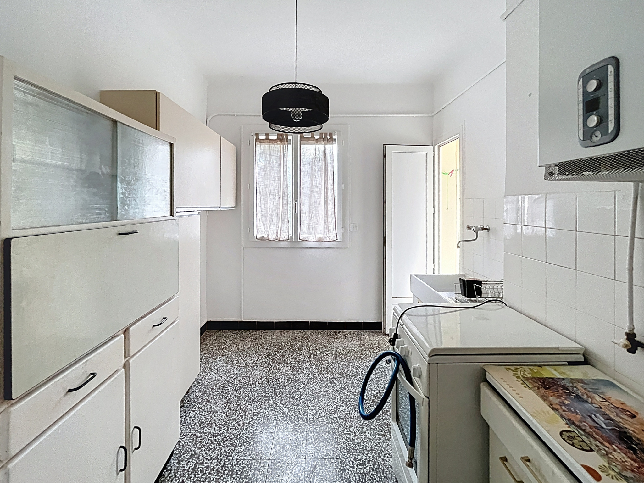 À VENDRE   F3 de 66 m2 avec cave et parking