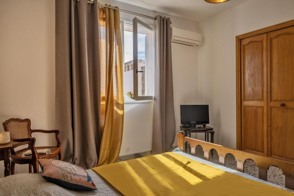 À VENDRE   Appartement F4, 89m2 avec terrasse de 100m2 et vue mer, Erbalunga village