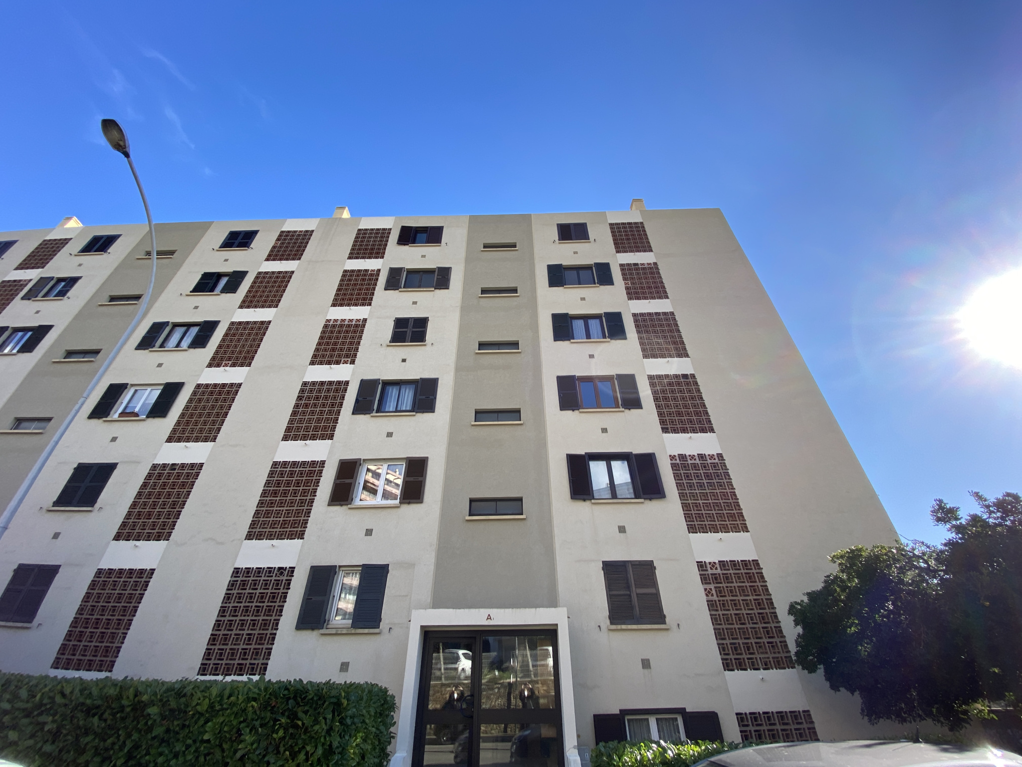 BASTIA - TOGA 3 PIECES AVEC PARKING ET CAVE