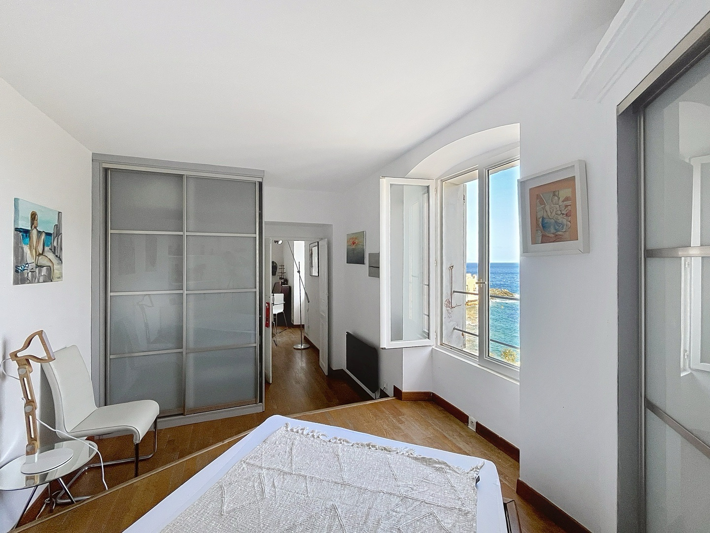 Appartement T3 rare à la vente, bénéficiant d’une situation exceptionnelle en plein cœur d’Erbalunga, face à l