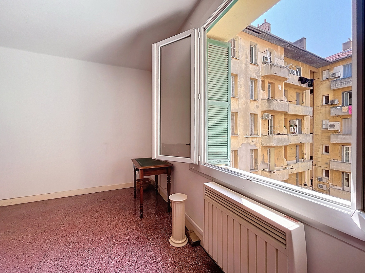 À VENDRE   F2 de 58,38 m2 au cœur de Bastia   Charme et emplacement idéal