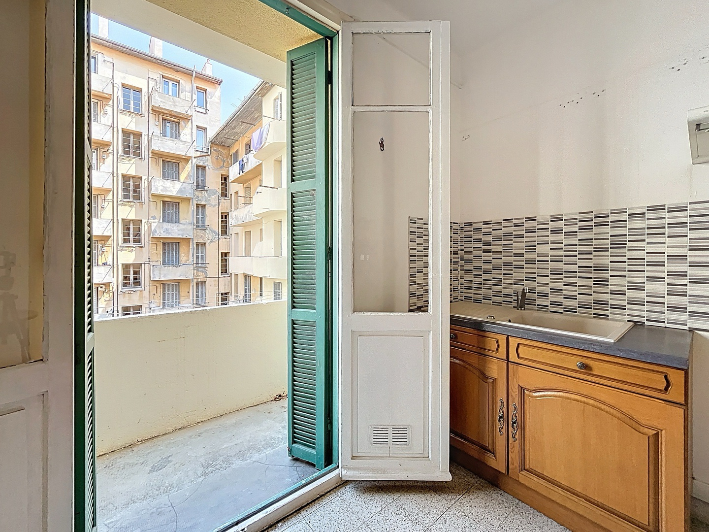 À VENDRE   F2 de 58,38 m2 au cœur de Bastia   Charme et emplacement idéal