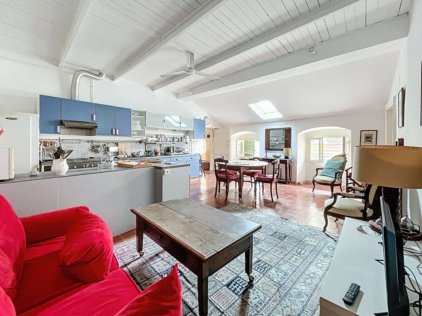 BASTIA CENTRE ANCIEN - 80m2 avec cave et grenier