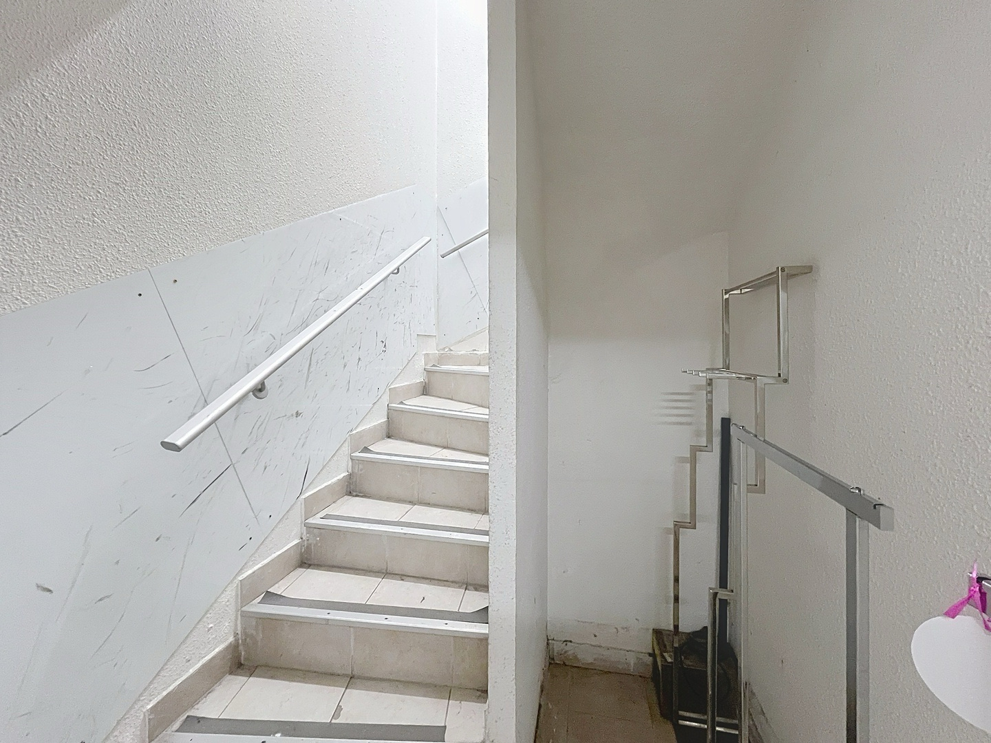 À VENDRE   DROIT AU BAIL LOCAL COMMERCIAL   BASTIA CENTRE (Bd Paoli)