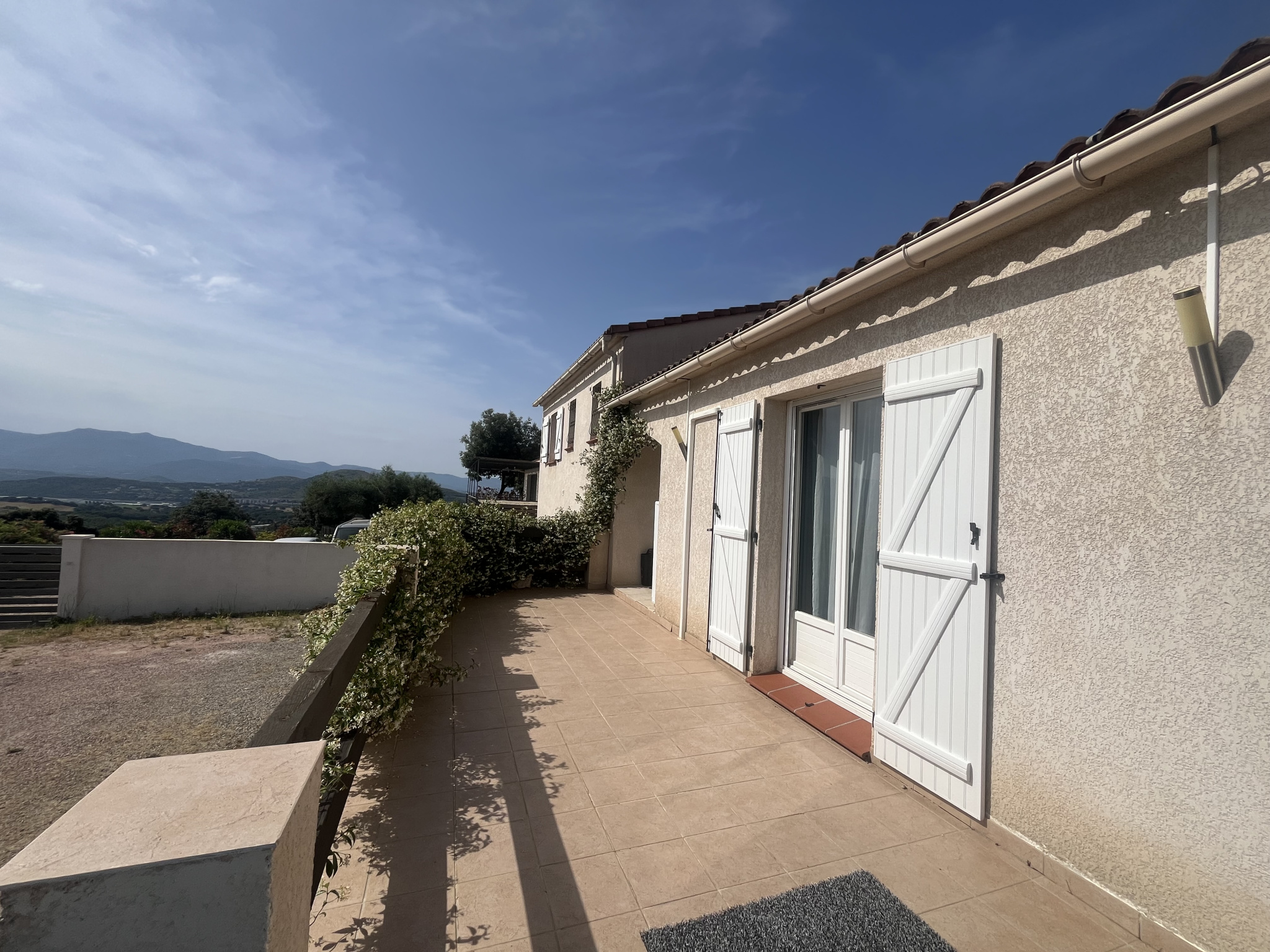 SECTEUR RECHERCHÉ   TROVA MAISON DE 135 M2 T4/5 À 15 MIN D’AJACCIO