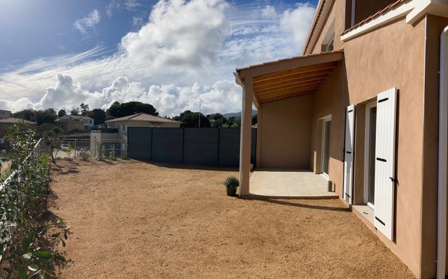 AJACCIO - MAISON MITOYENNE DE 96 m2 - MEZZAVIA